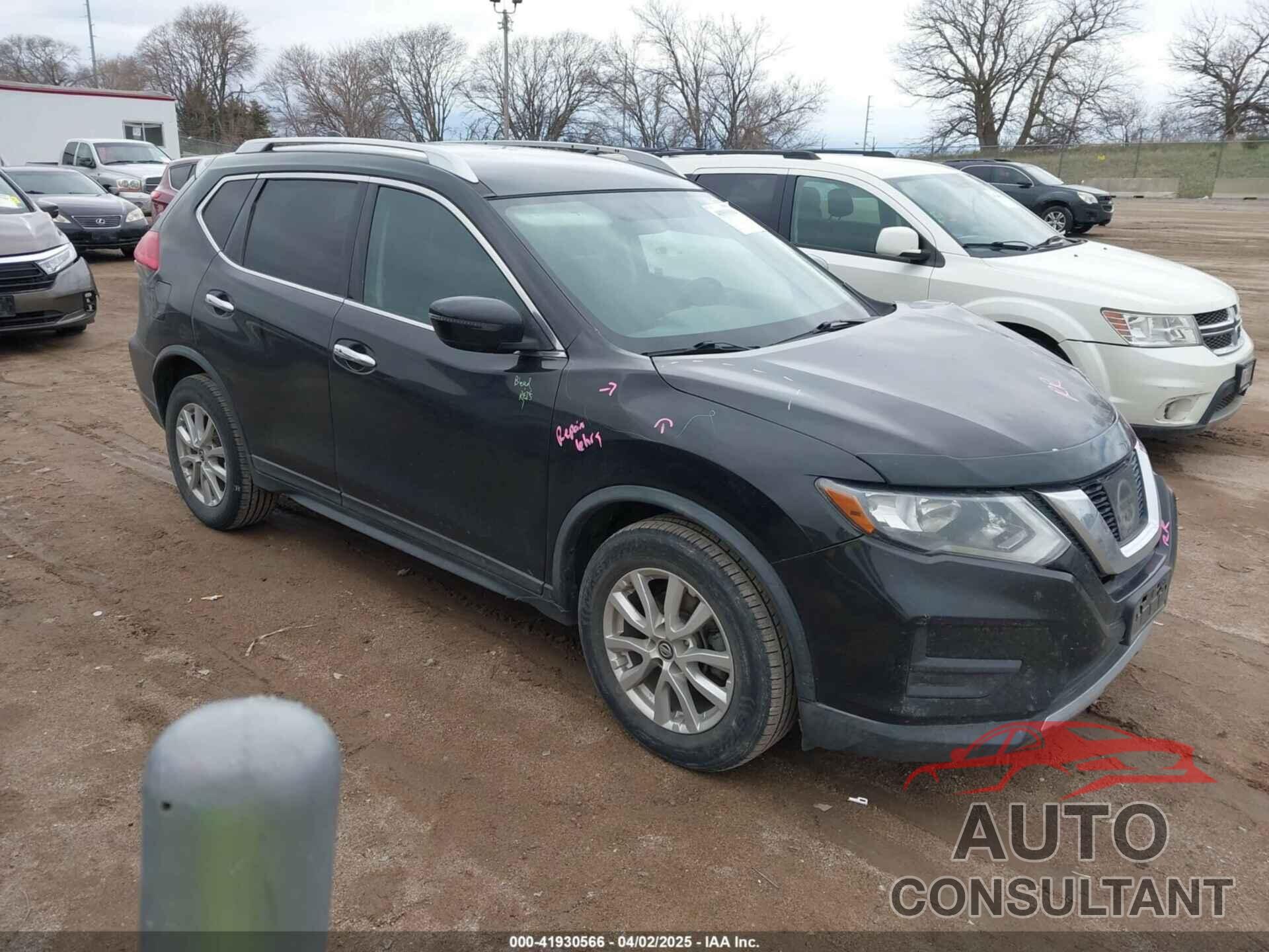 NISSAN ROGUE 2017 - KNMAT2MT9HP586342