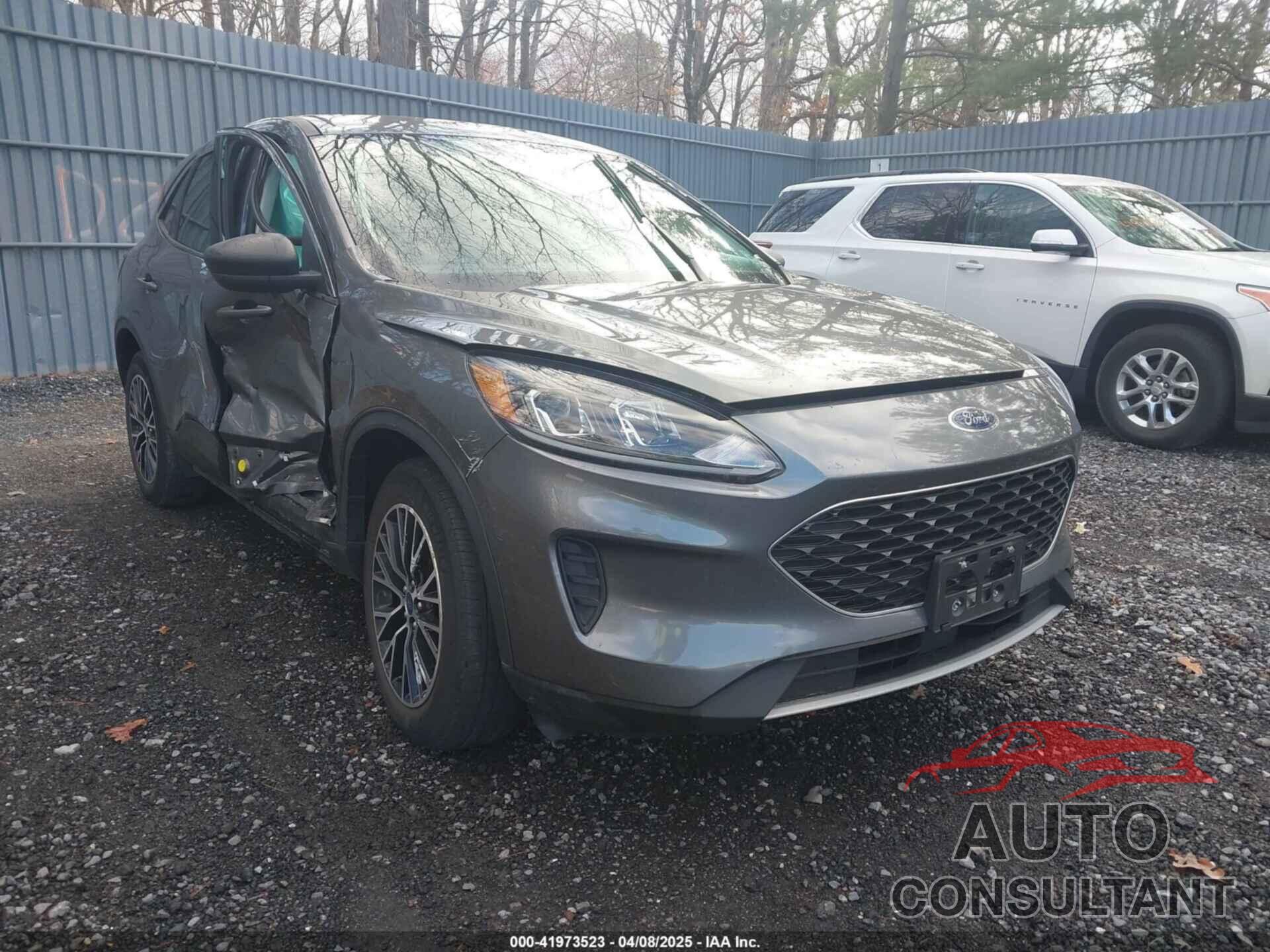 FORD ESCAPE 2022 - 1FMCU0EZ4NUA18604