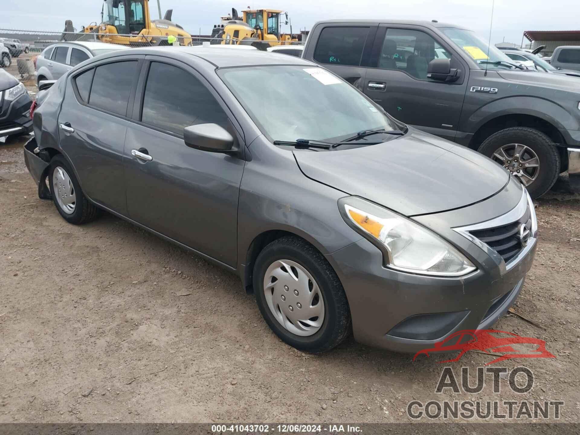 NISSAN VERSA 2017 - 3N1CN7AP7HL902391