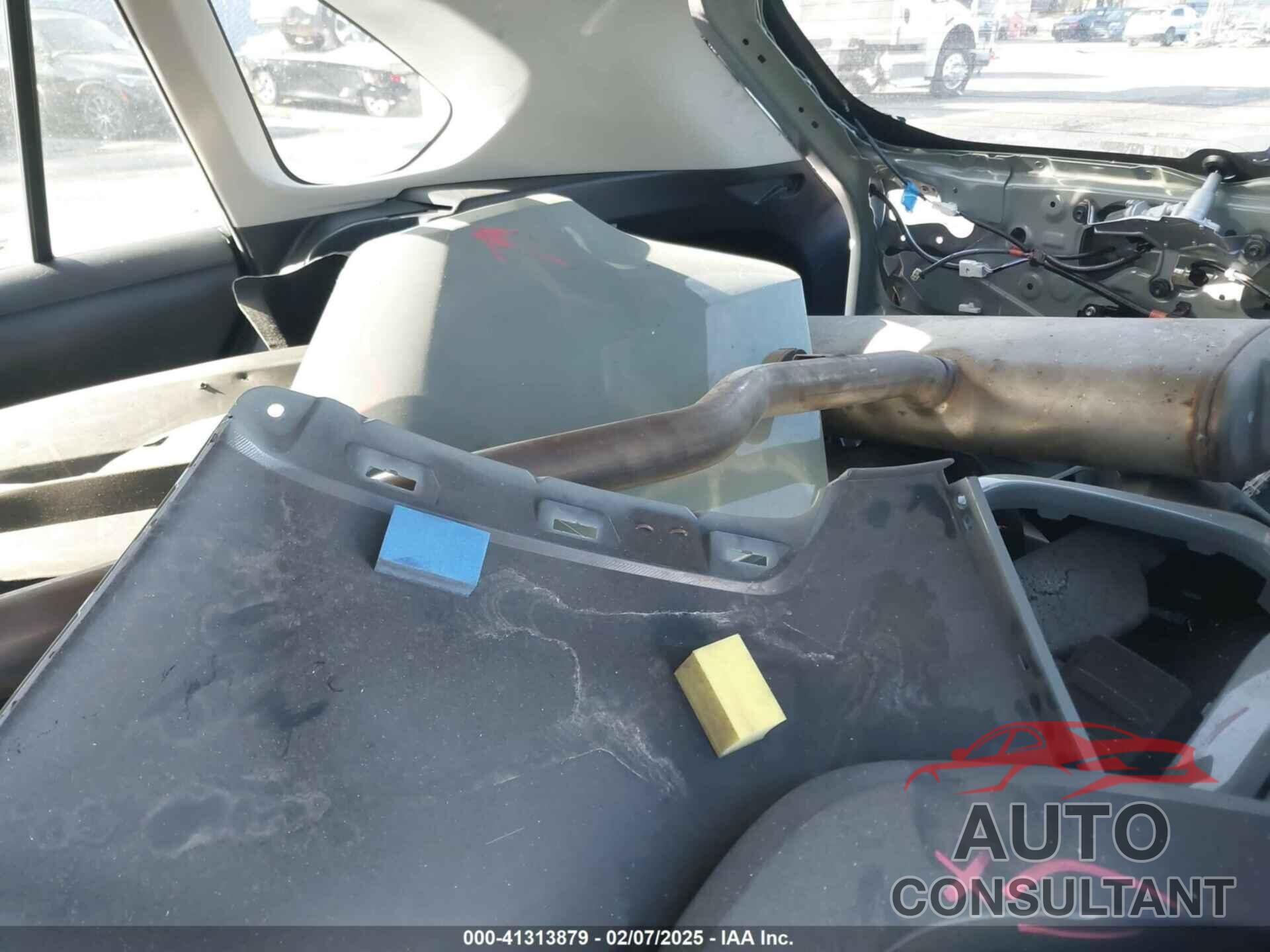 TOYOTA RAV4 2021 - 2T3C1RFV6MW168809
