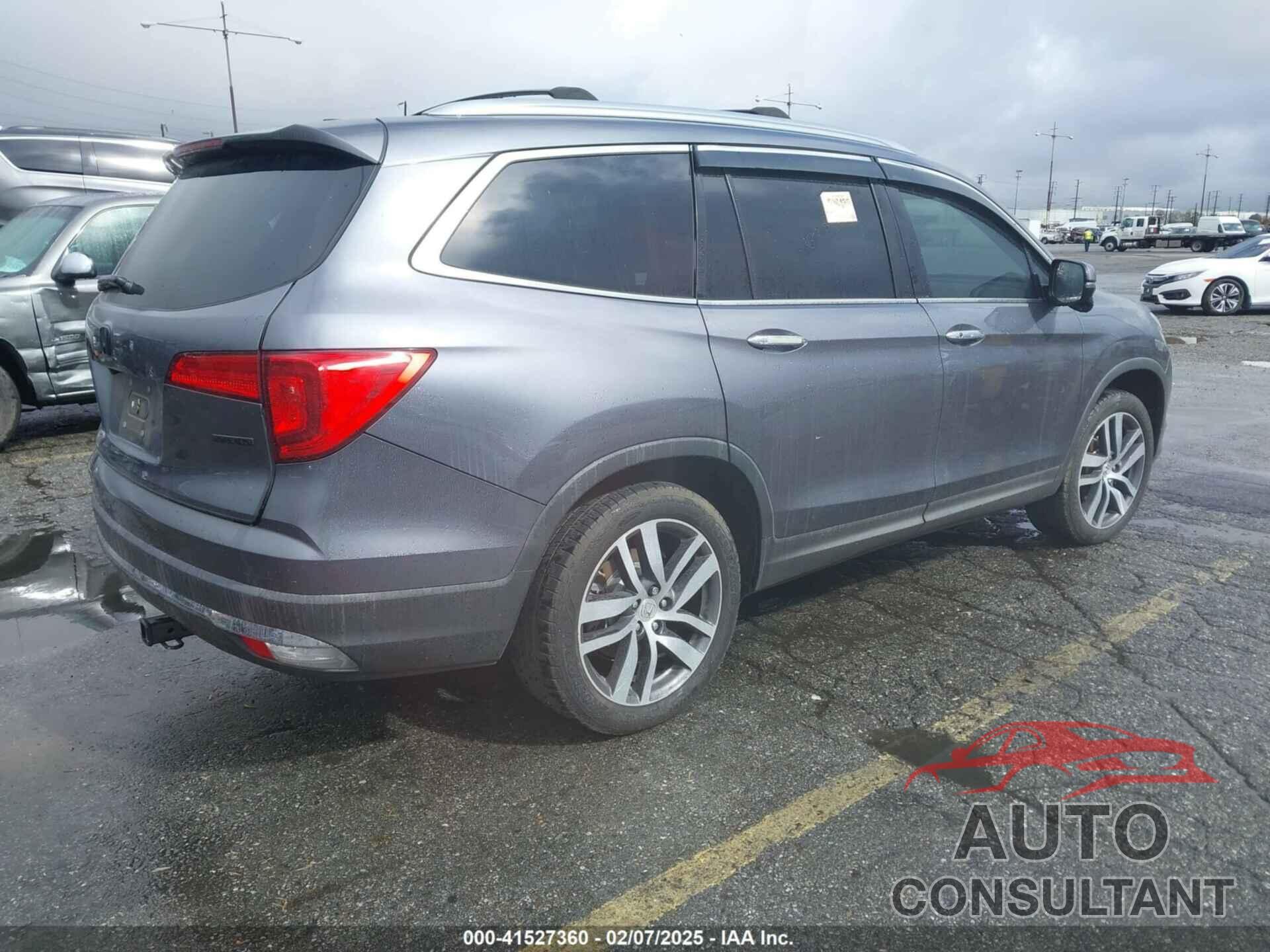 HONDA PILOT 2016 - 5FNYF5H98GB047032