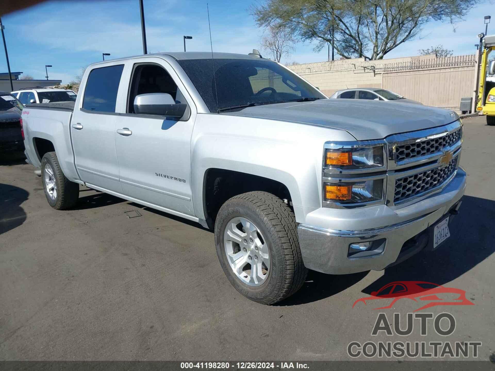 CHEVROLET SILVERADO 1500 2015 - 3GCUKREC5FG491883