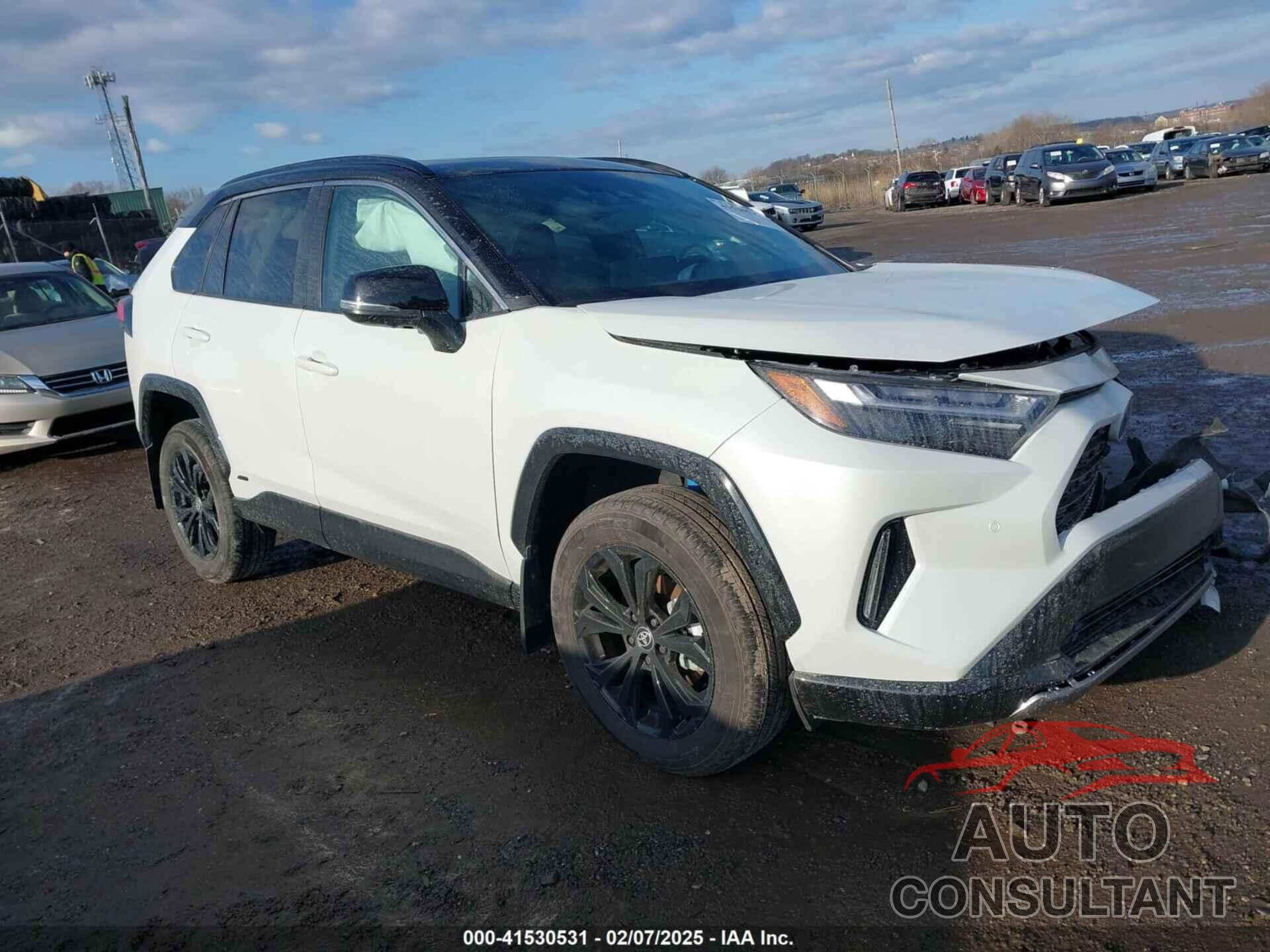 TOYOTA RAV4 HYBRID 2024 - 2T3E6RFV4RW079127