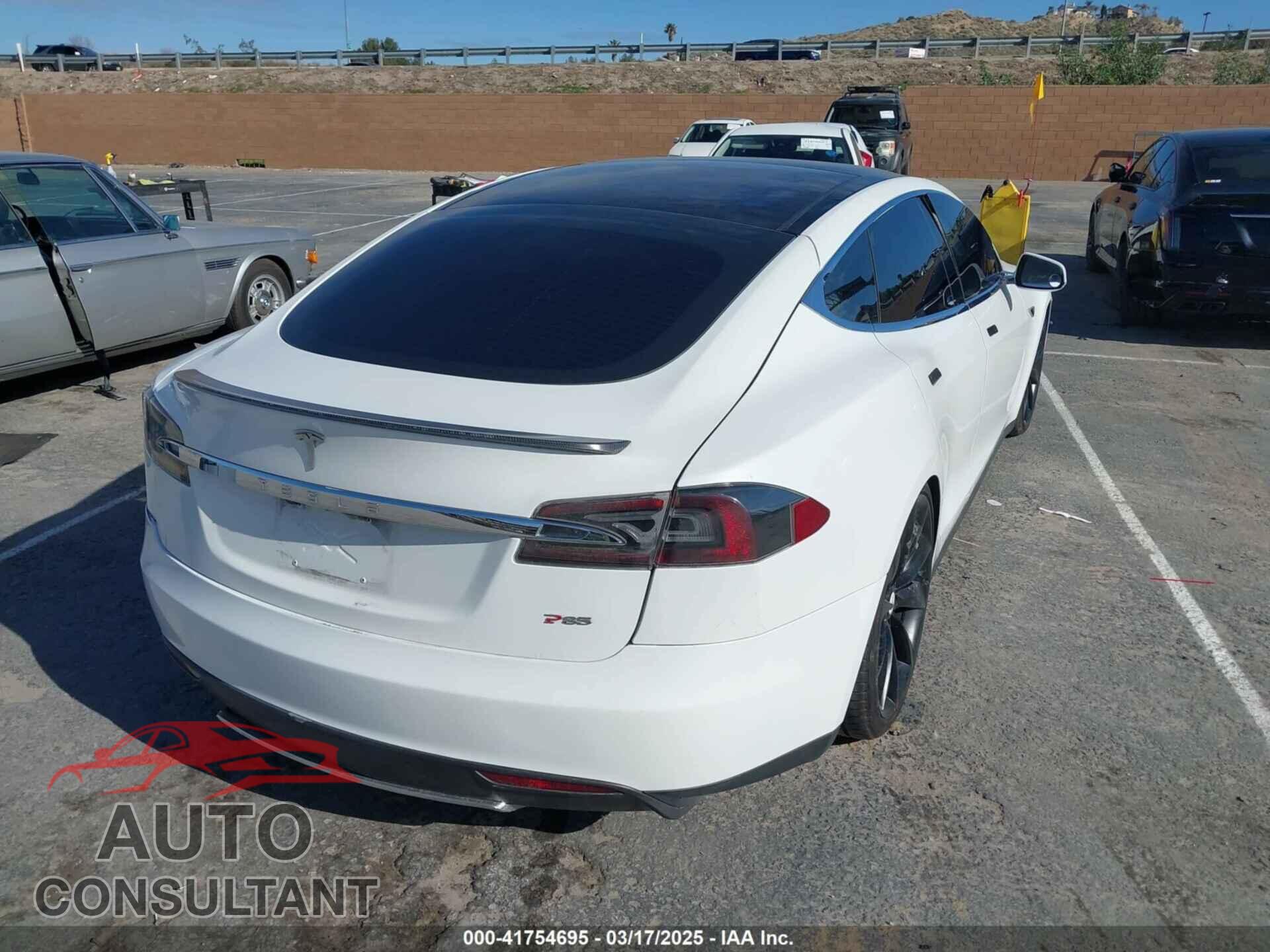 TESLA MODEL S 2013 - 5YJSA1DP5DFP09971