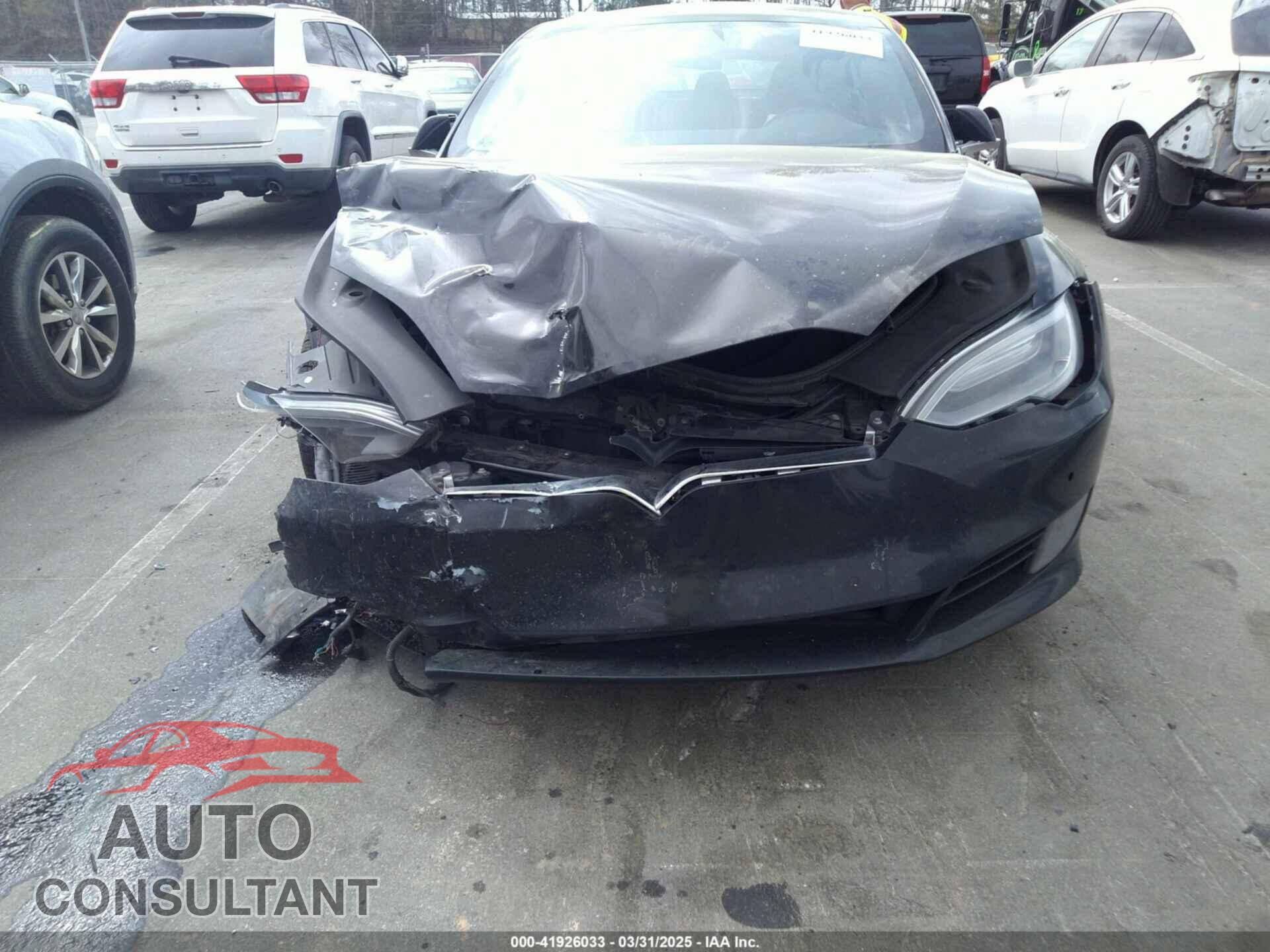 TESLA MODEL S 2017 - 5YJSA1E13HF197109