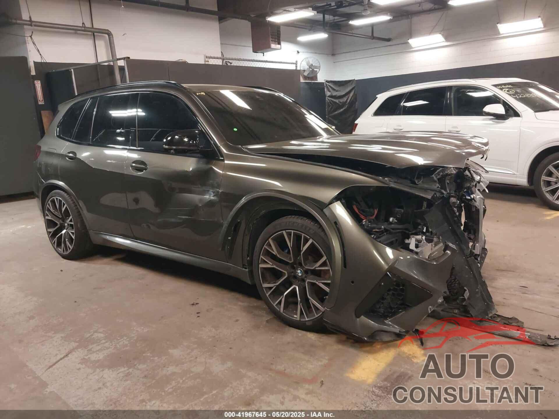 BMW X5 M 2022 - 5YMJU0C01N9M53283