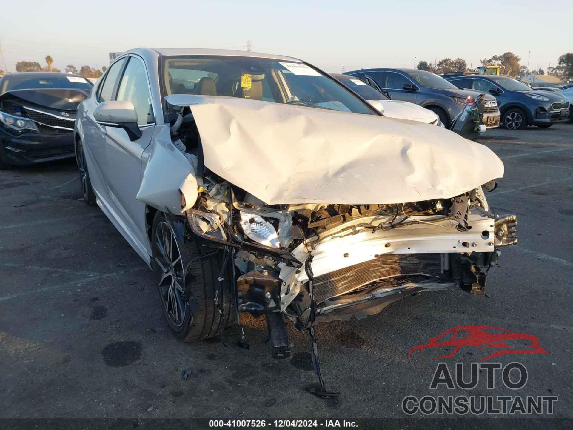 TOYOTA CAMRY 2023 - 4T1T11AK4PU116252
