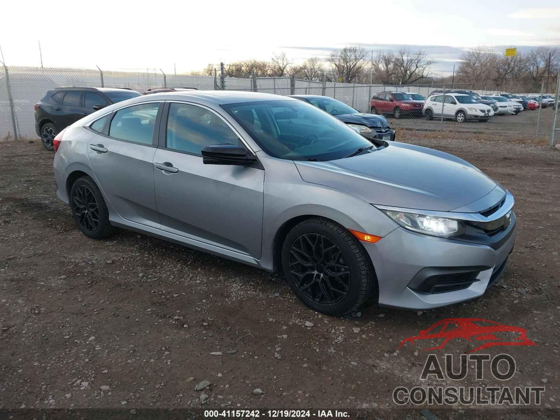 HONDA CIVIC 2017 - 19XFC2F76HE002601