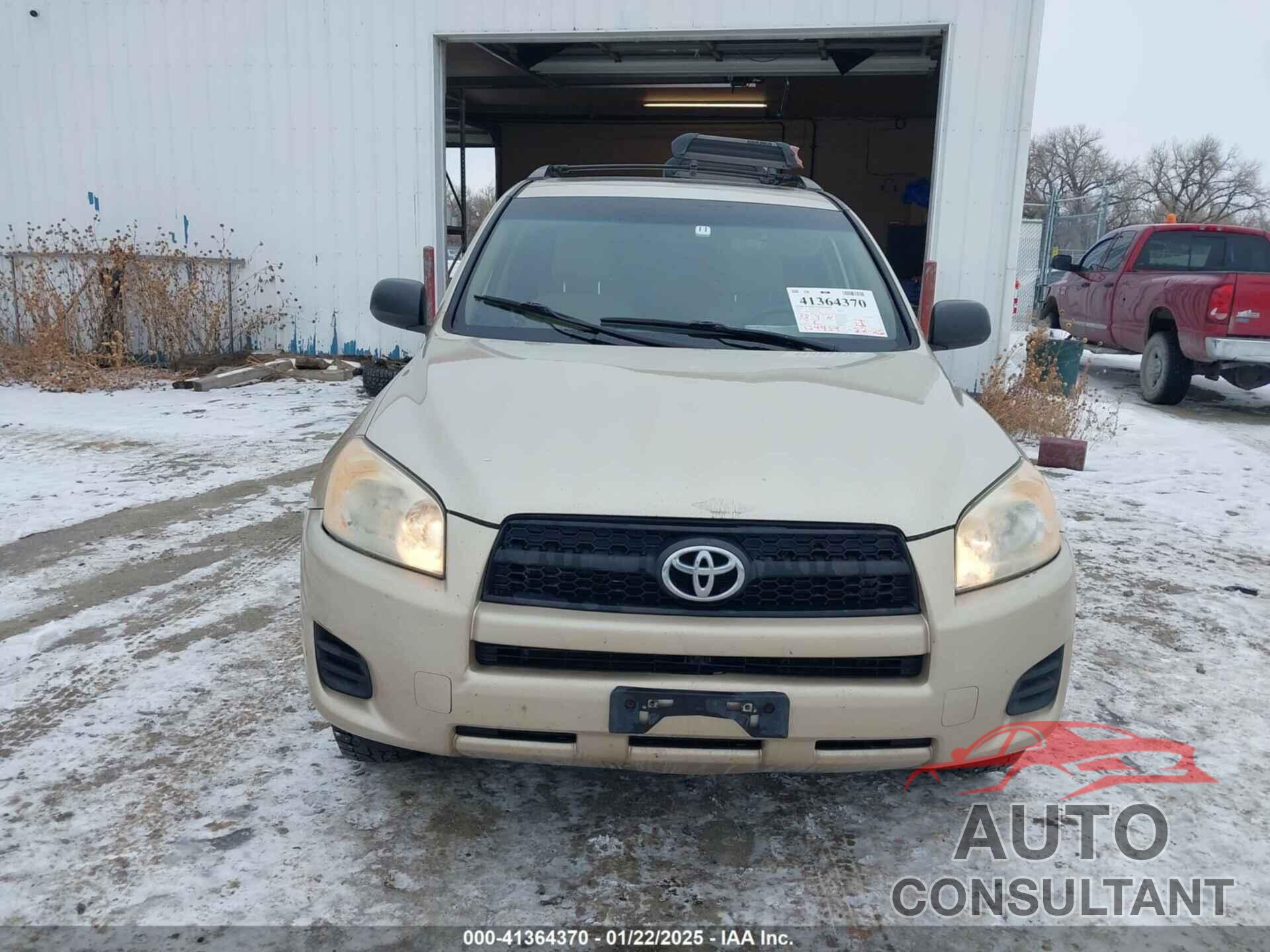 TOYOTA RAV4 2012 - JTMBF4DV0CD043836