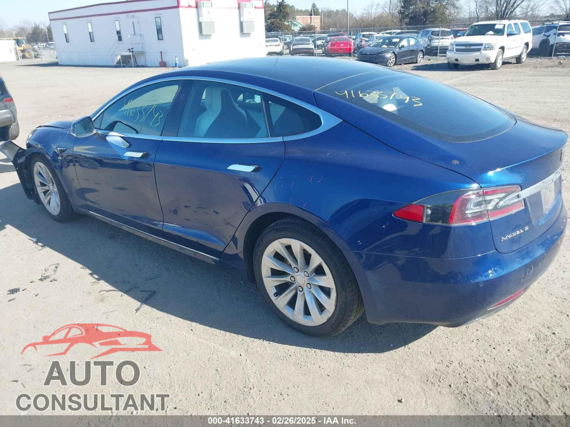 TESLA MODEL S 2018 - 5YJSA1E21JF270136
