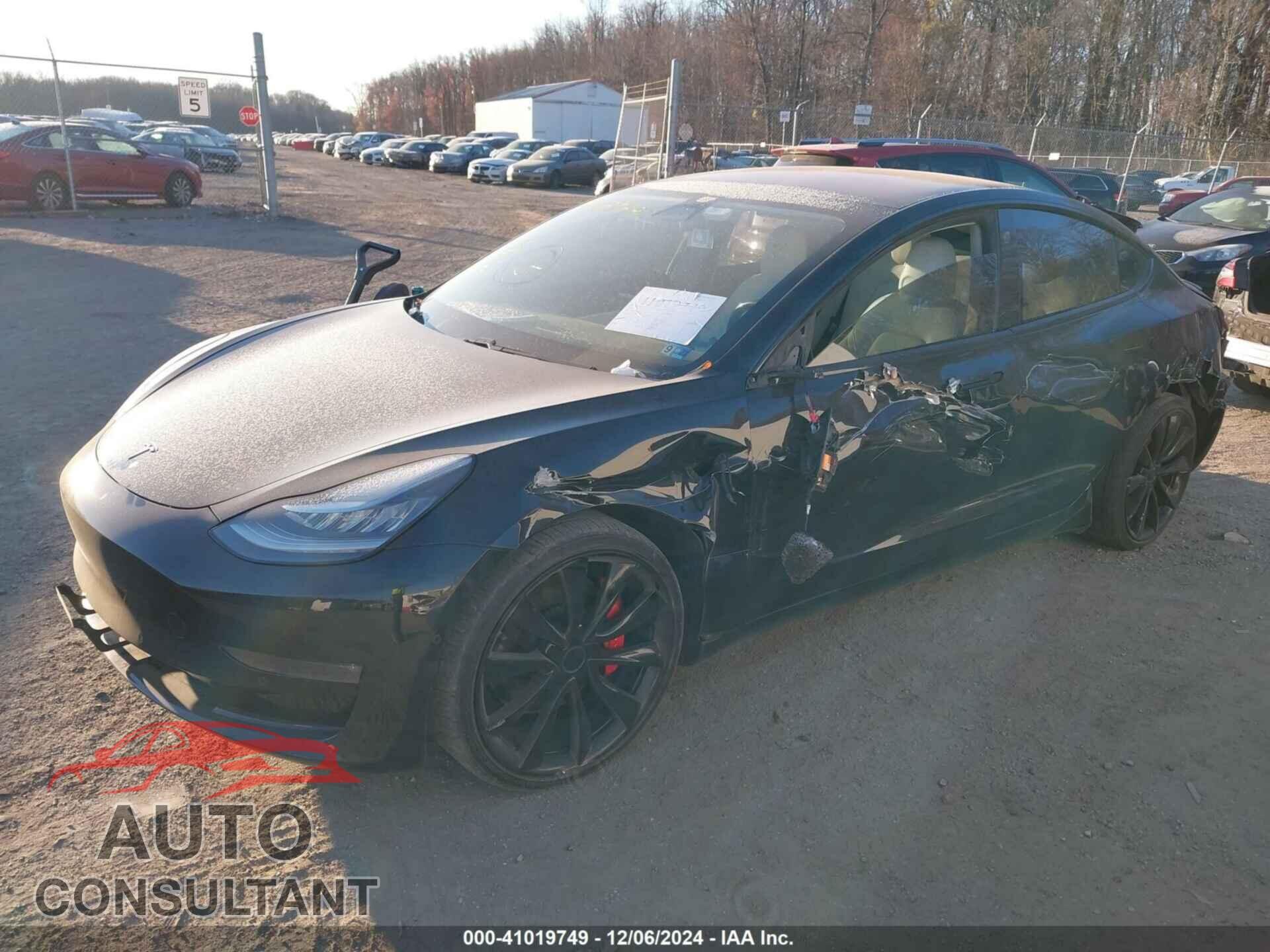 TESLA MODEL 3 2018 - 5YJ3E1EB7JF074064