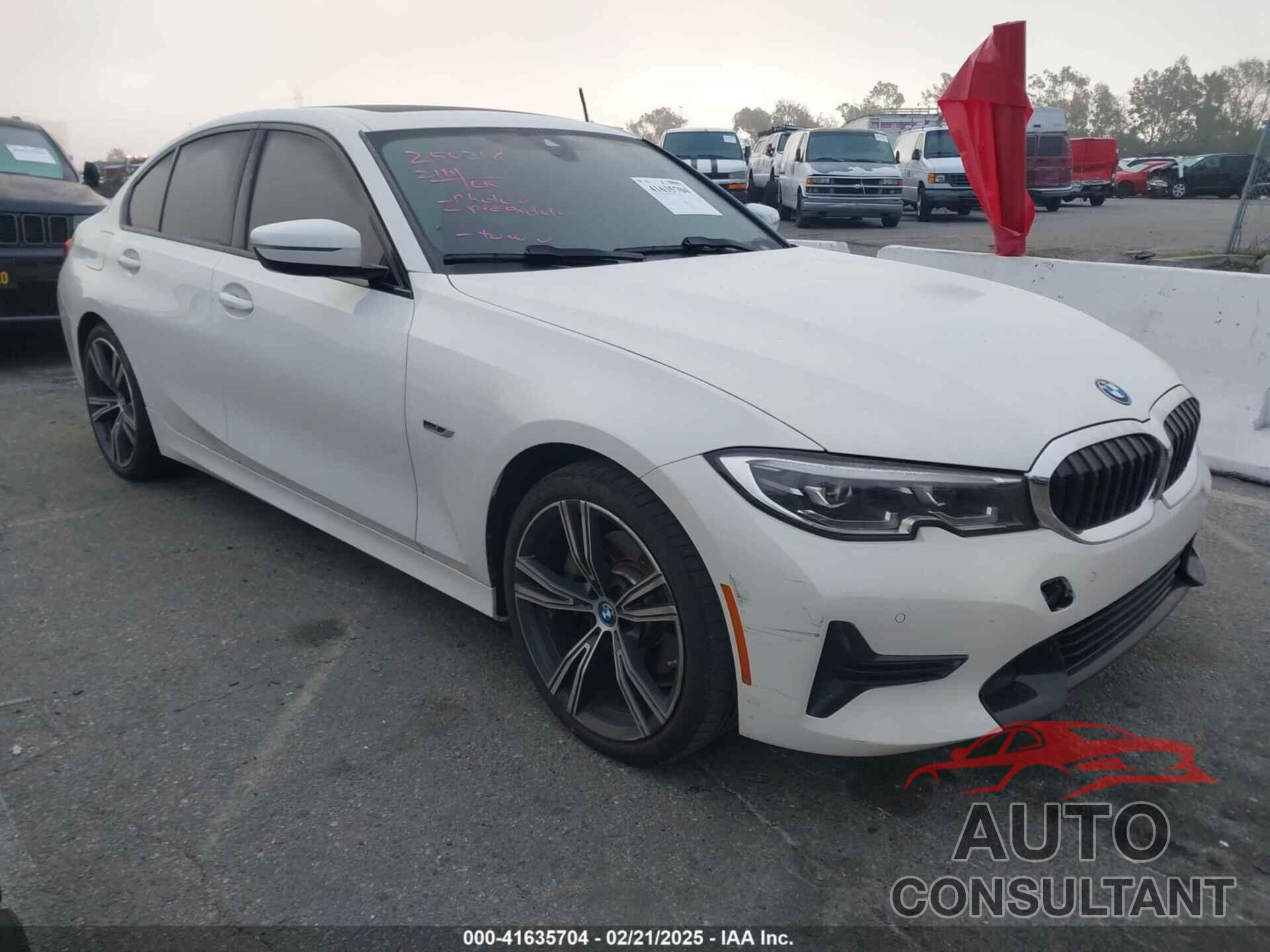 BMW 3 SERIES 2022 - 3MW5P7J04N8C40865