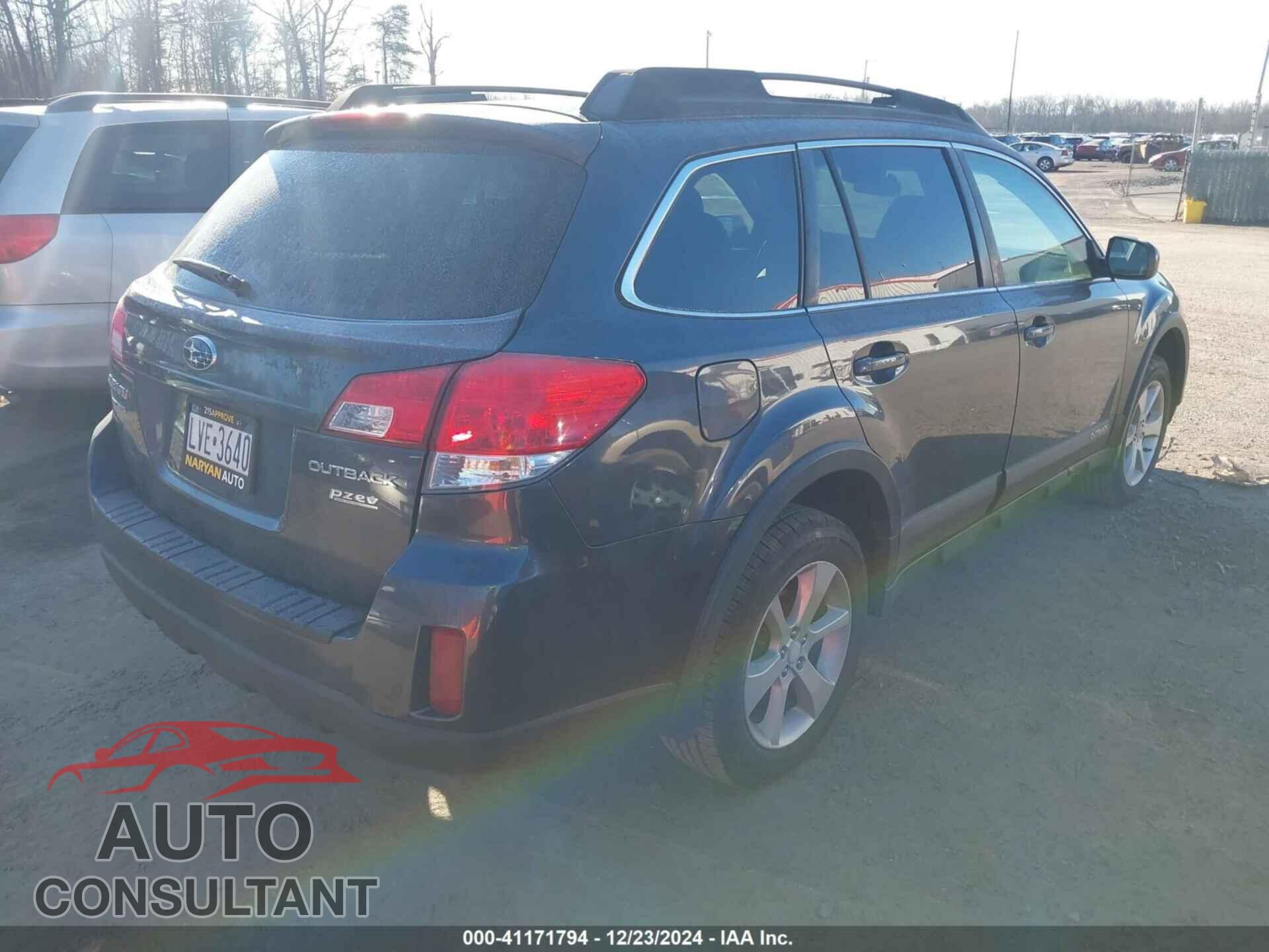 SUBARU OUTBACK 2013 - 4S4BRBCC8D3213102