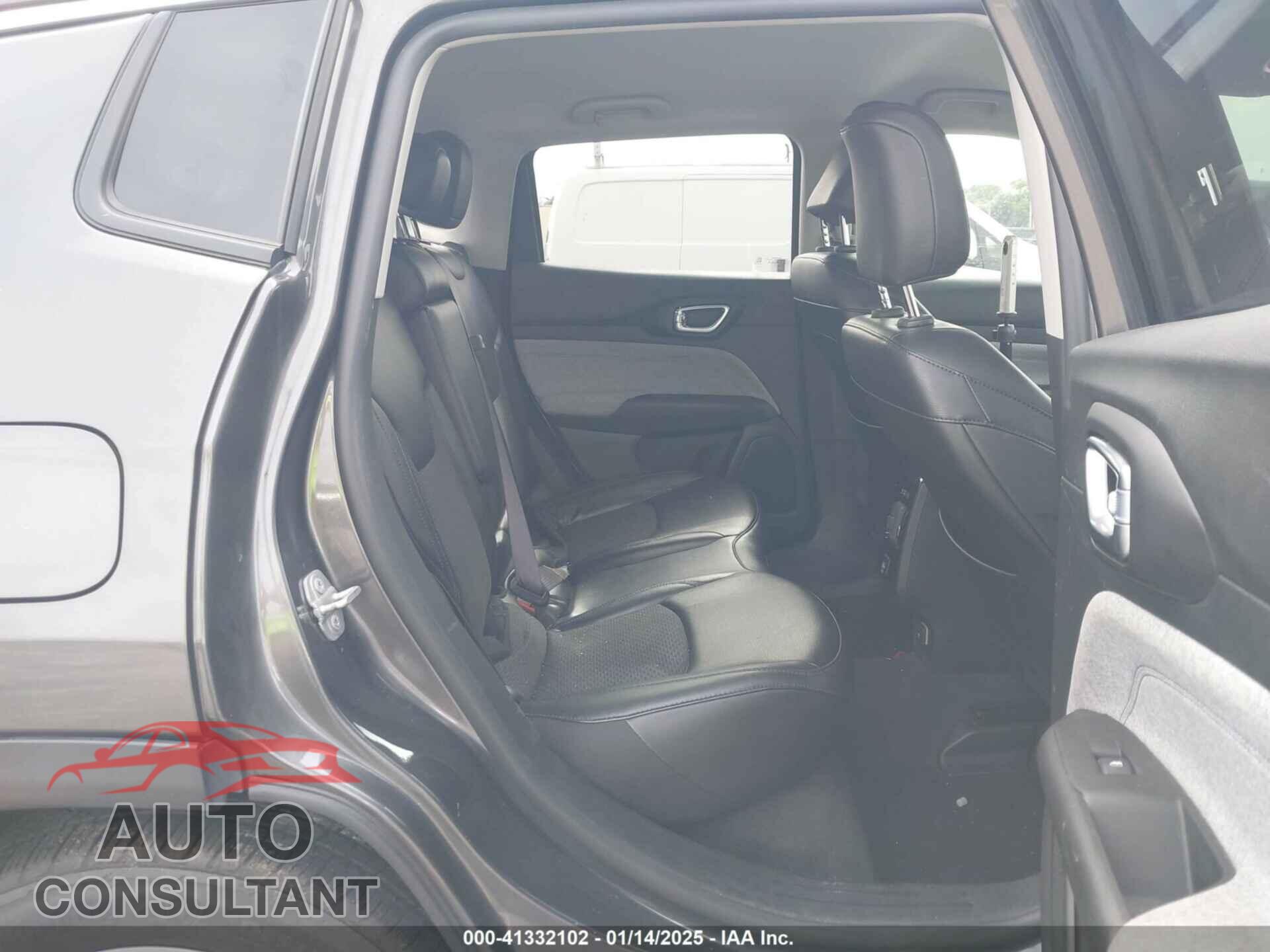JEEP COMPASS 2022 - 3C4NJDBB1NT164523