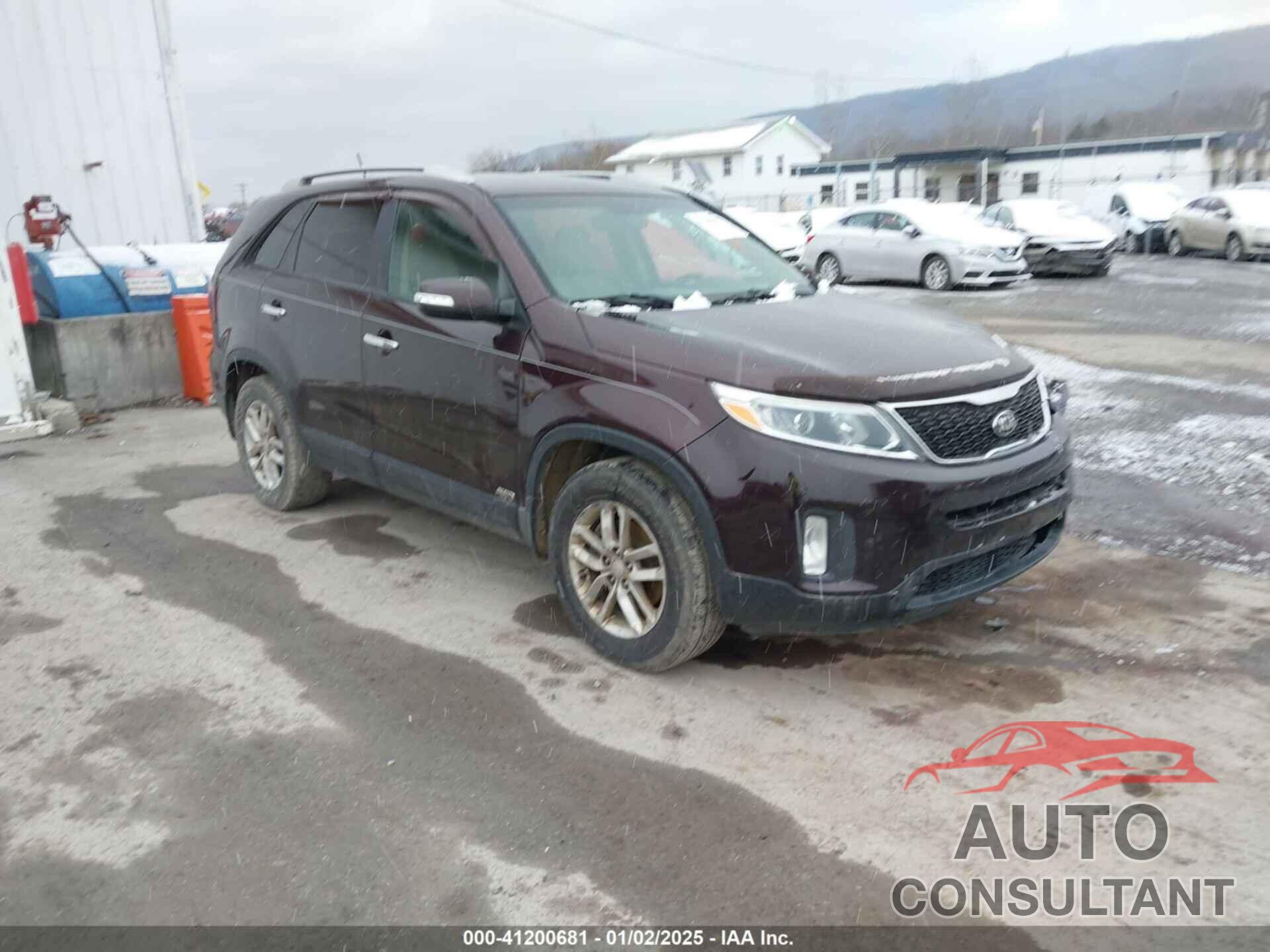 KIA SORENTO 2015 - 5XYKTDA68FG656024