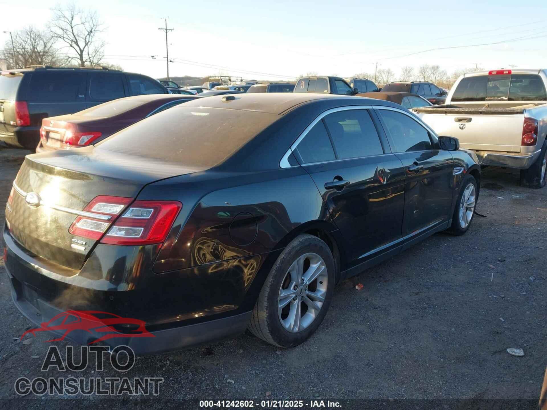 FORD TAURUS 2013 - 1FAHP2E96DG213751