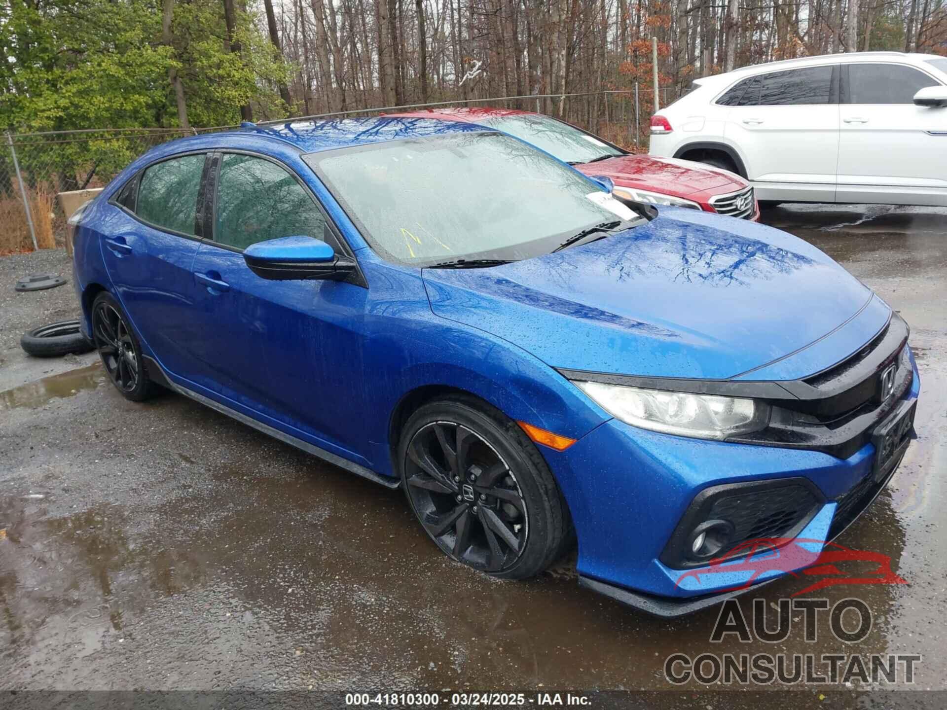 HONDA CIVIC 2018 - SHHFK7H47JU410946