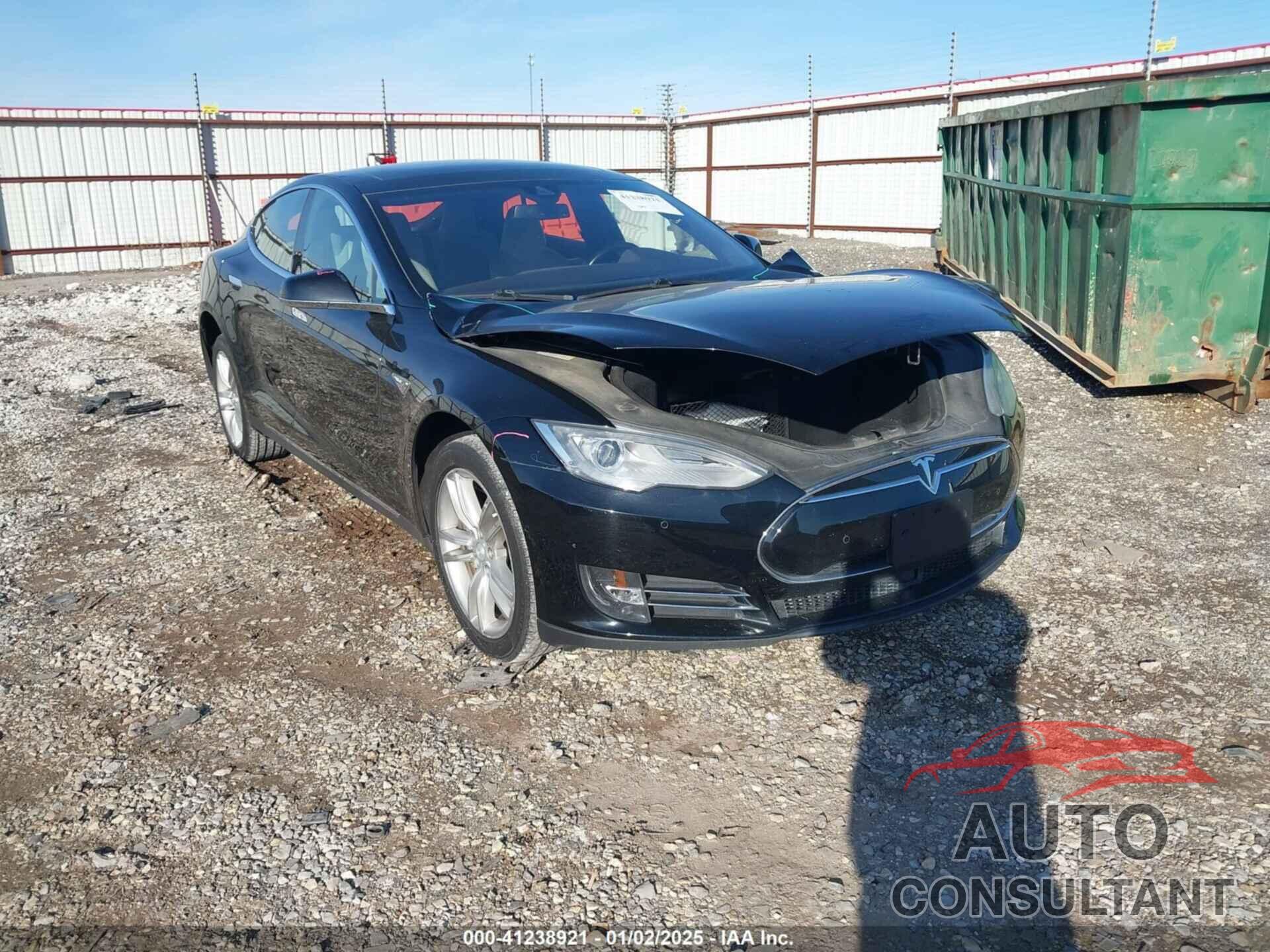 TESLA MODEL S 2014 - 5YJSA1H12EFP66782