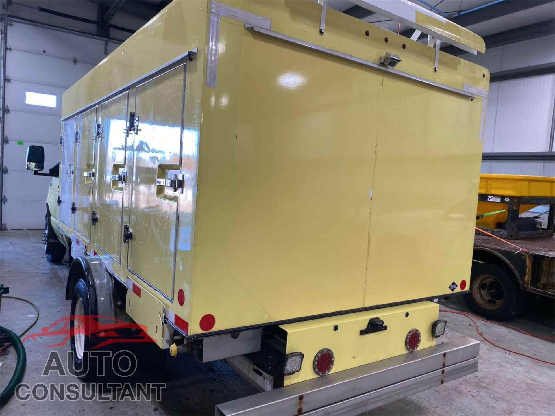 FORD ECONOLINE 2019 - 1FDXE4FS7KDC19366