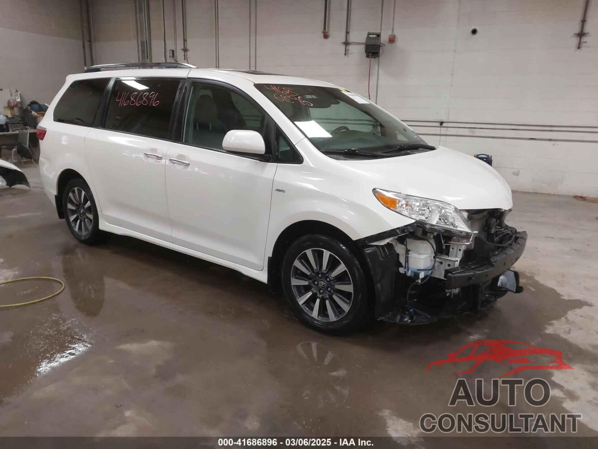 TOYOTA SIENNA 2019 - 5TDDZ3DCXKS224647