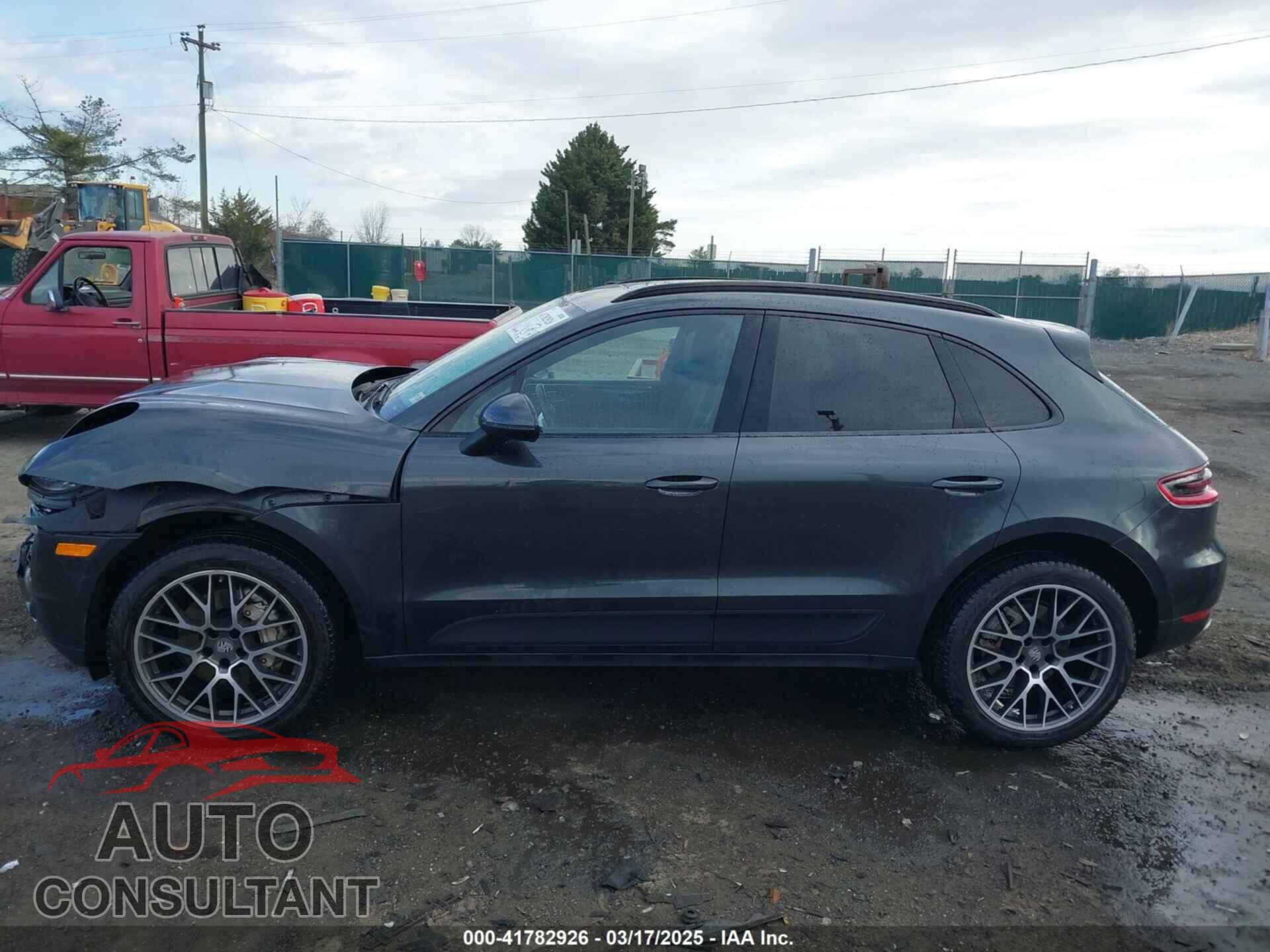 PORSCHE MACAN 2017 - WP1AB2A56HLB20821