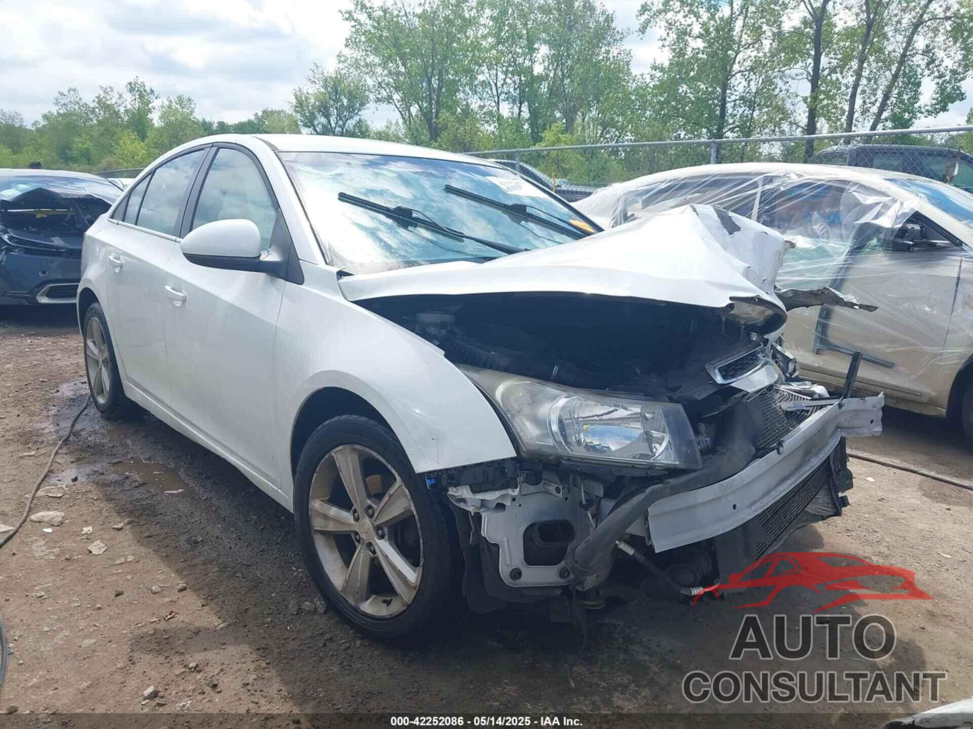 CHEVROLET CRUZE 2013 - 1G1PE5SB4D7149934