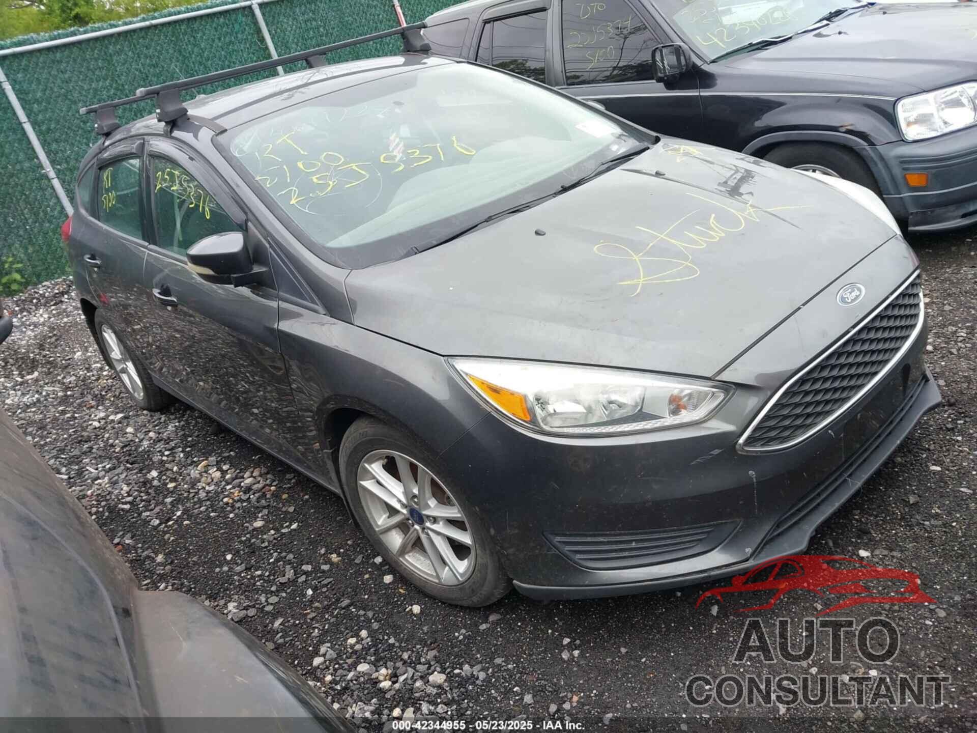 FORD FOCUS 2015 - 1FADP3KE8FL267102