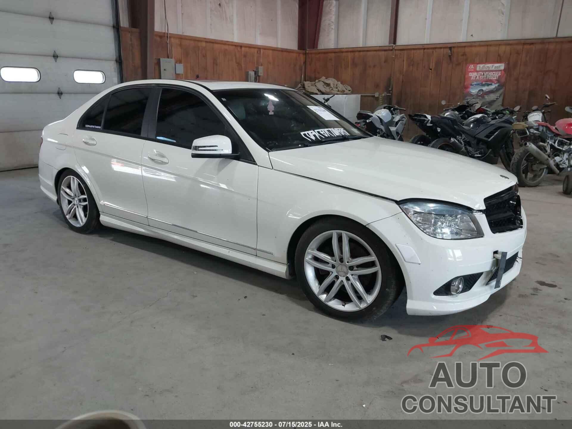 MERCEDES-BENZ C 300 2010 - WDDGF8BB0AF401921