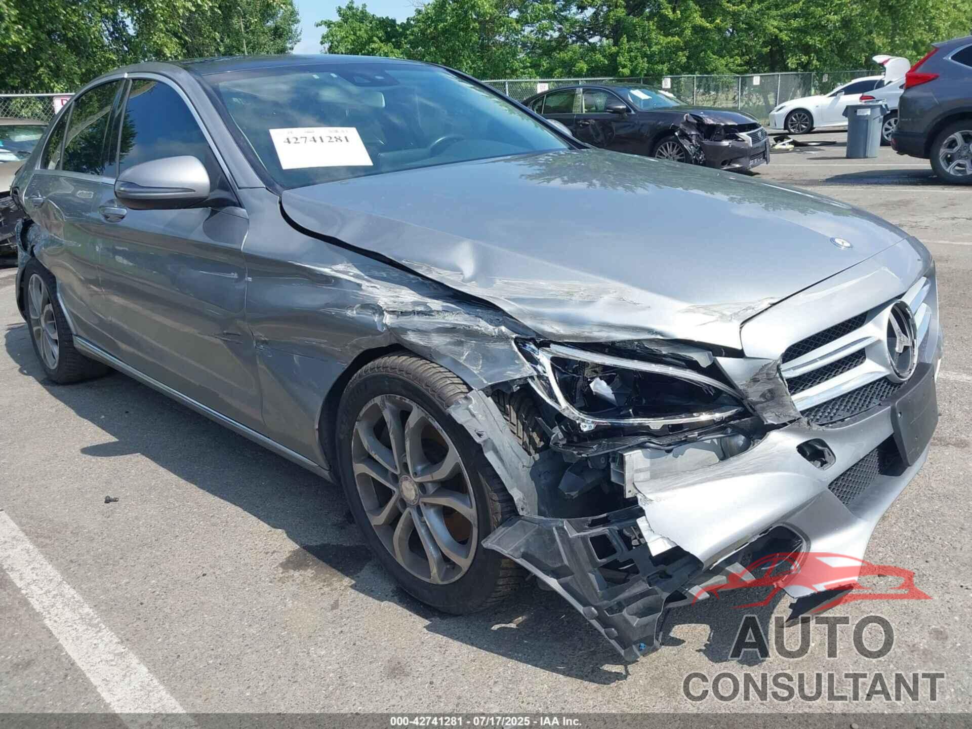MERCEDES-BENZ C 300 2016 - 55SWF4KB1GU135738