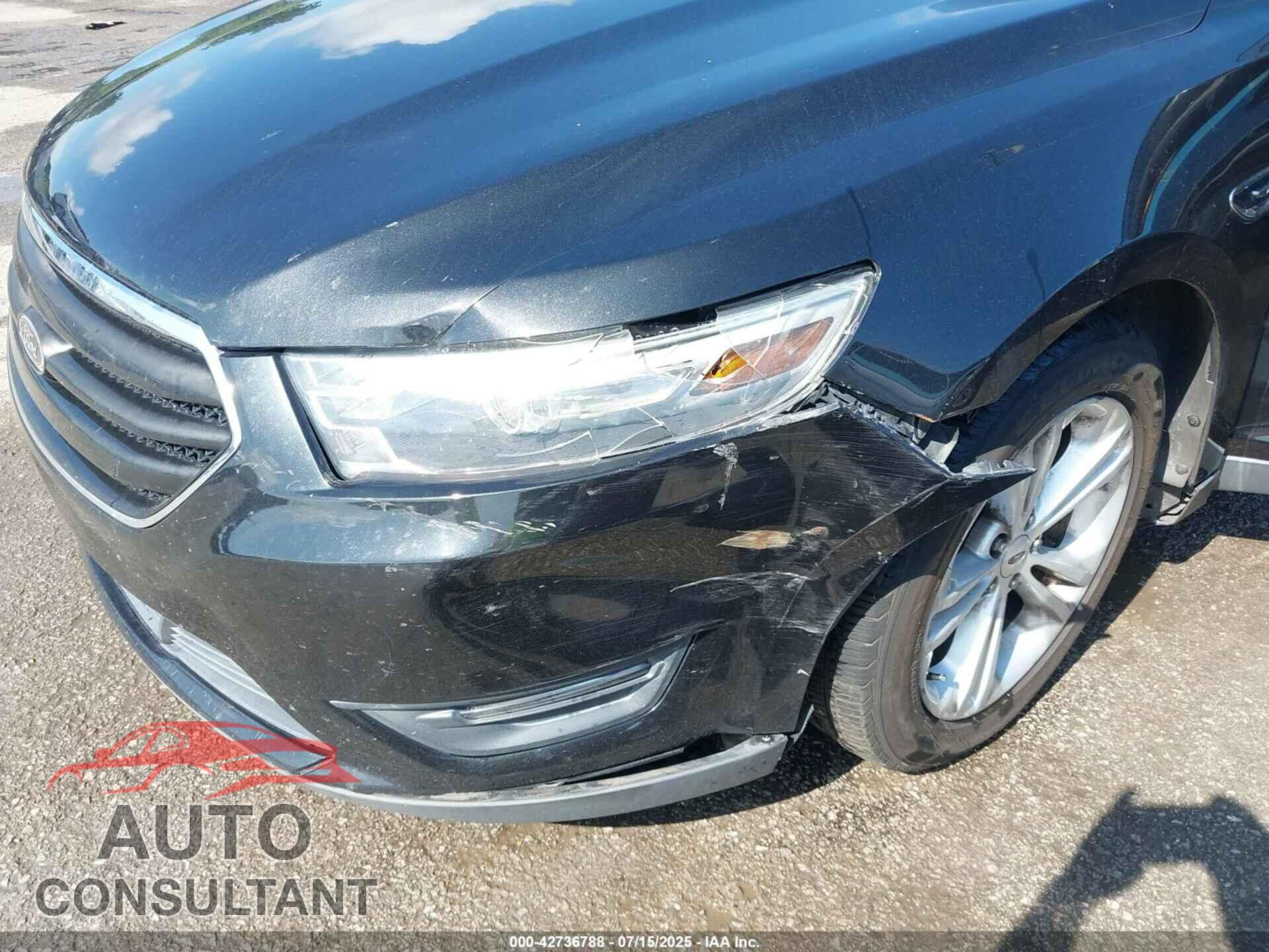 FORD TAURUS 2013 - 1FAHP2E80DG110655
