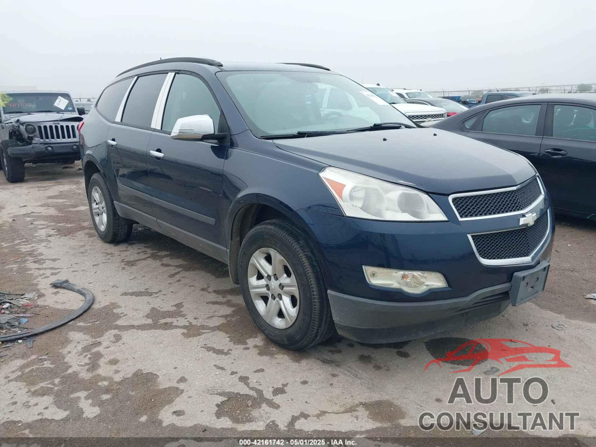 CHEVROLET TRAVERSE 2012 - 1GNKRFED1CJ327462