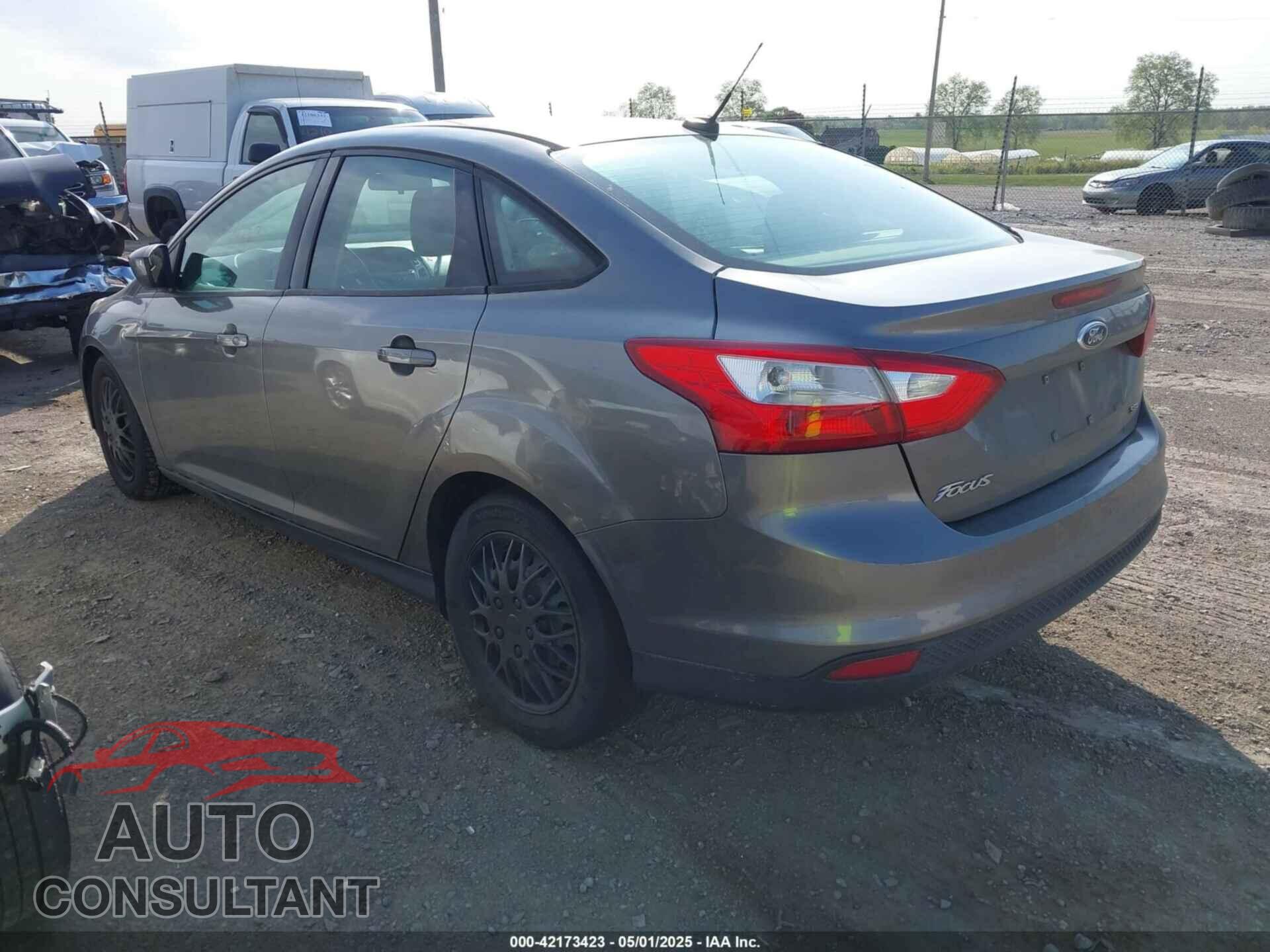 FORD FOCUS 2012 - 1FAHP3F21CL292629