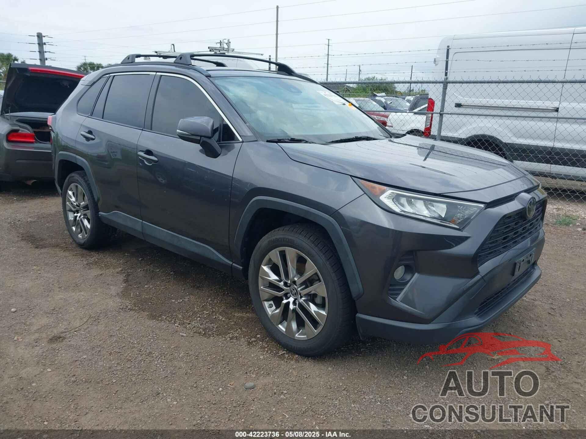 TOYOTA RAV4 2019 - JTMC1RFV9KJ016521