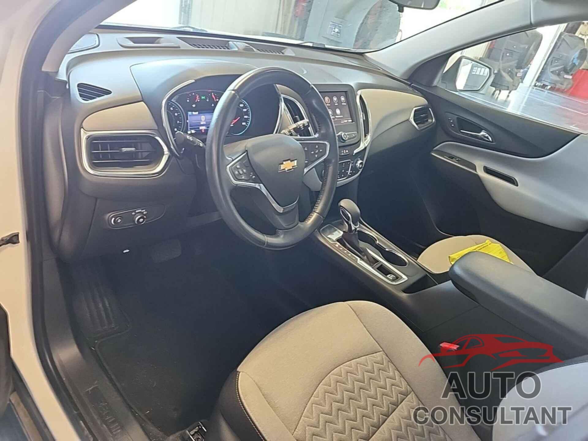 CHEVROLET EQUINOX 2022 - 3GNAXJEV9NL132900