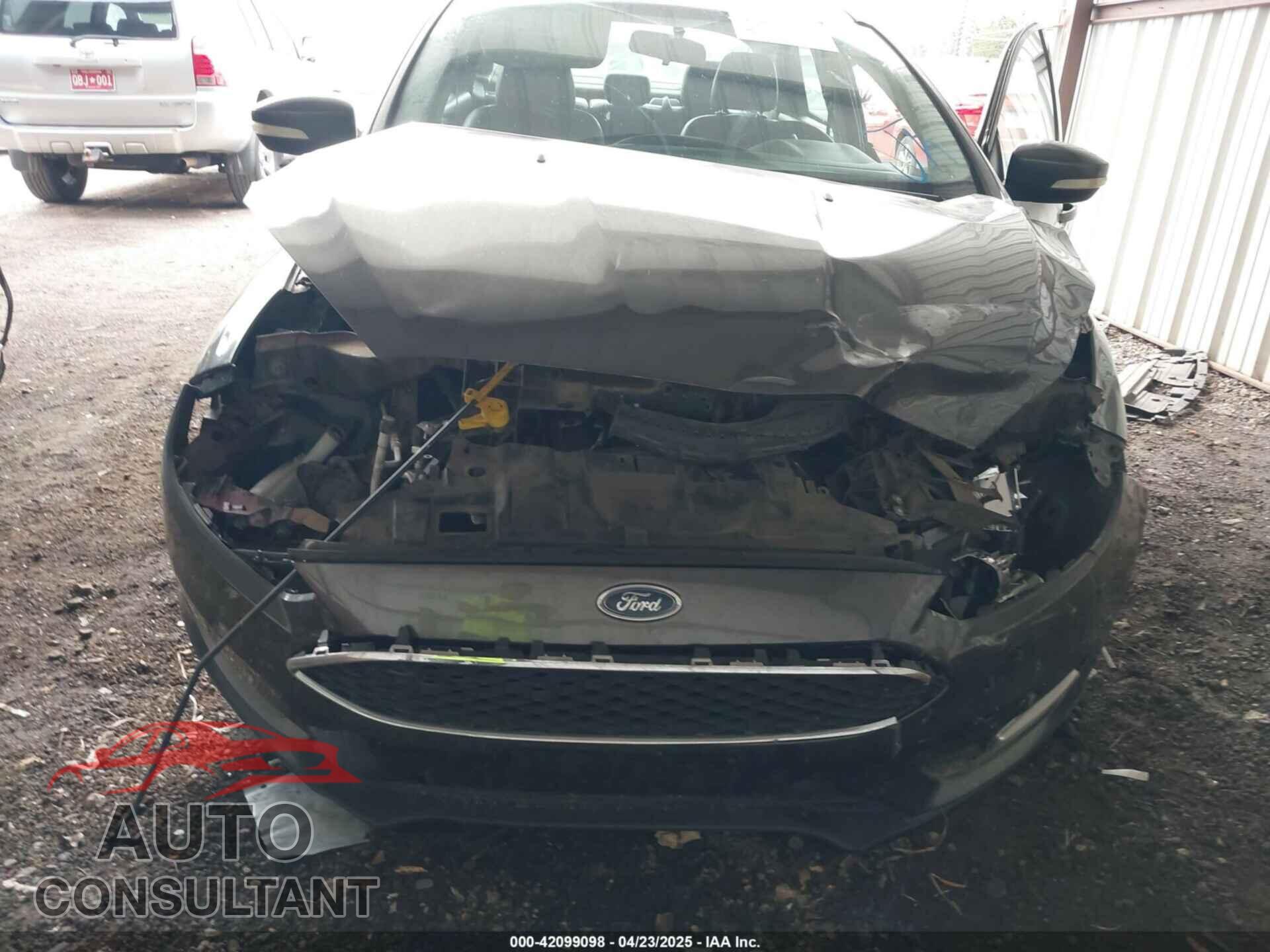 FORD FOCUS 2015 - 1FADP3F21FL293539