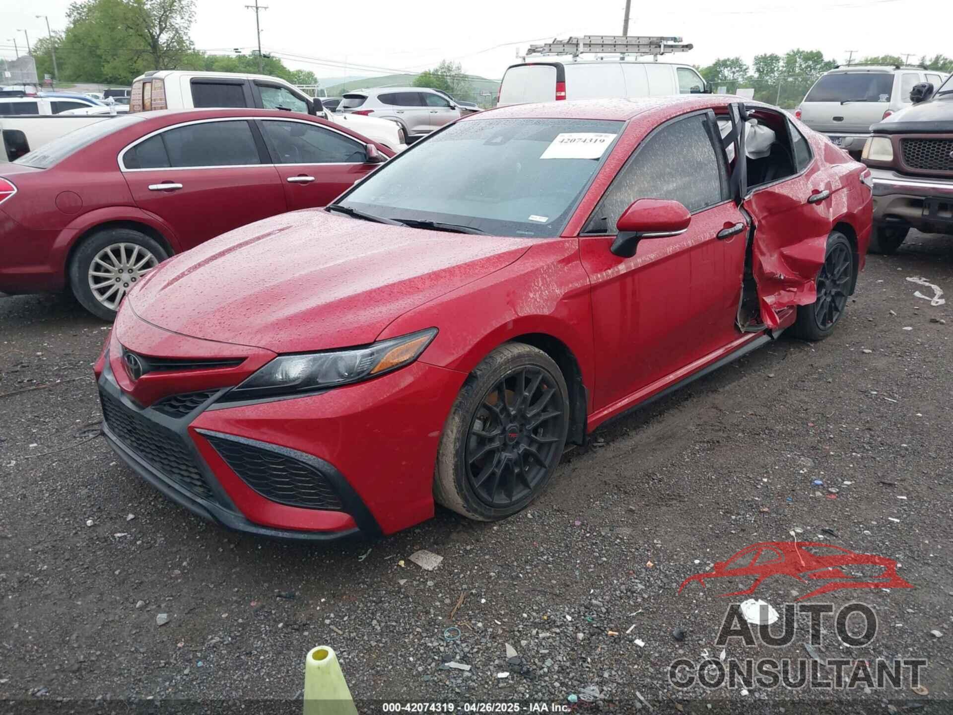 TOYOTA CAMRY 2021 - 4T1G11BK2MU045239