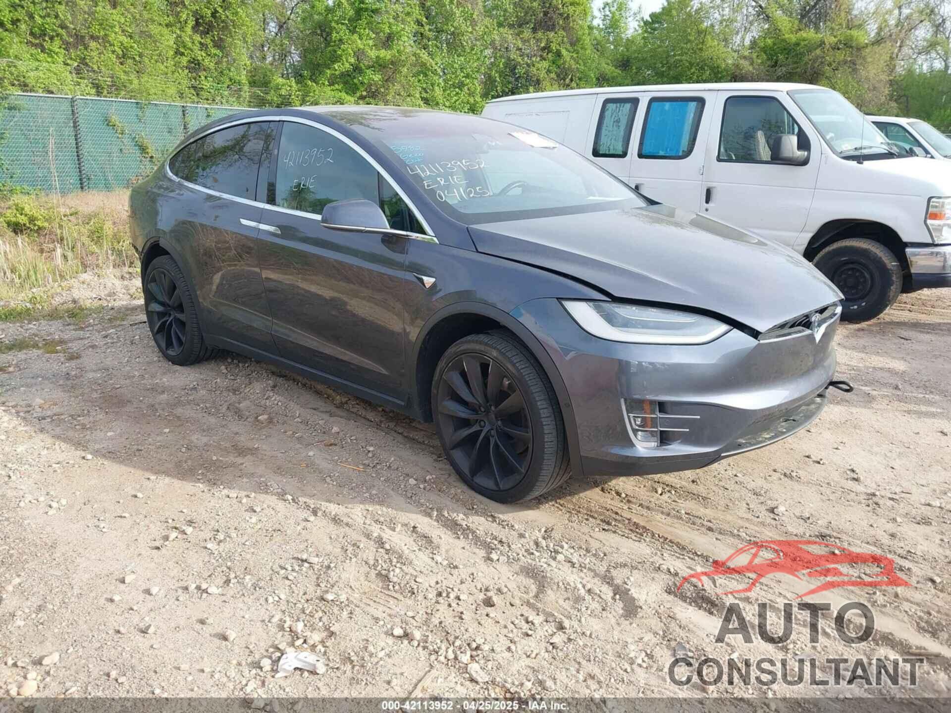 TESLA MODEL X 2020 - 5YJXCBE26LF300370