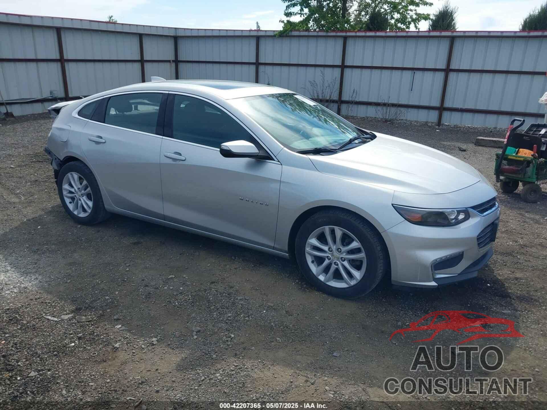 CHEVROLET MALIBU 2018 - 1G1ZD5STXJF238154