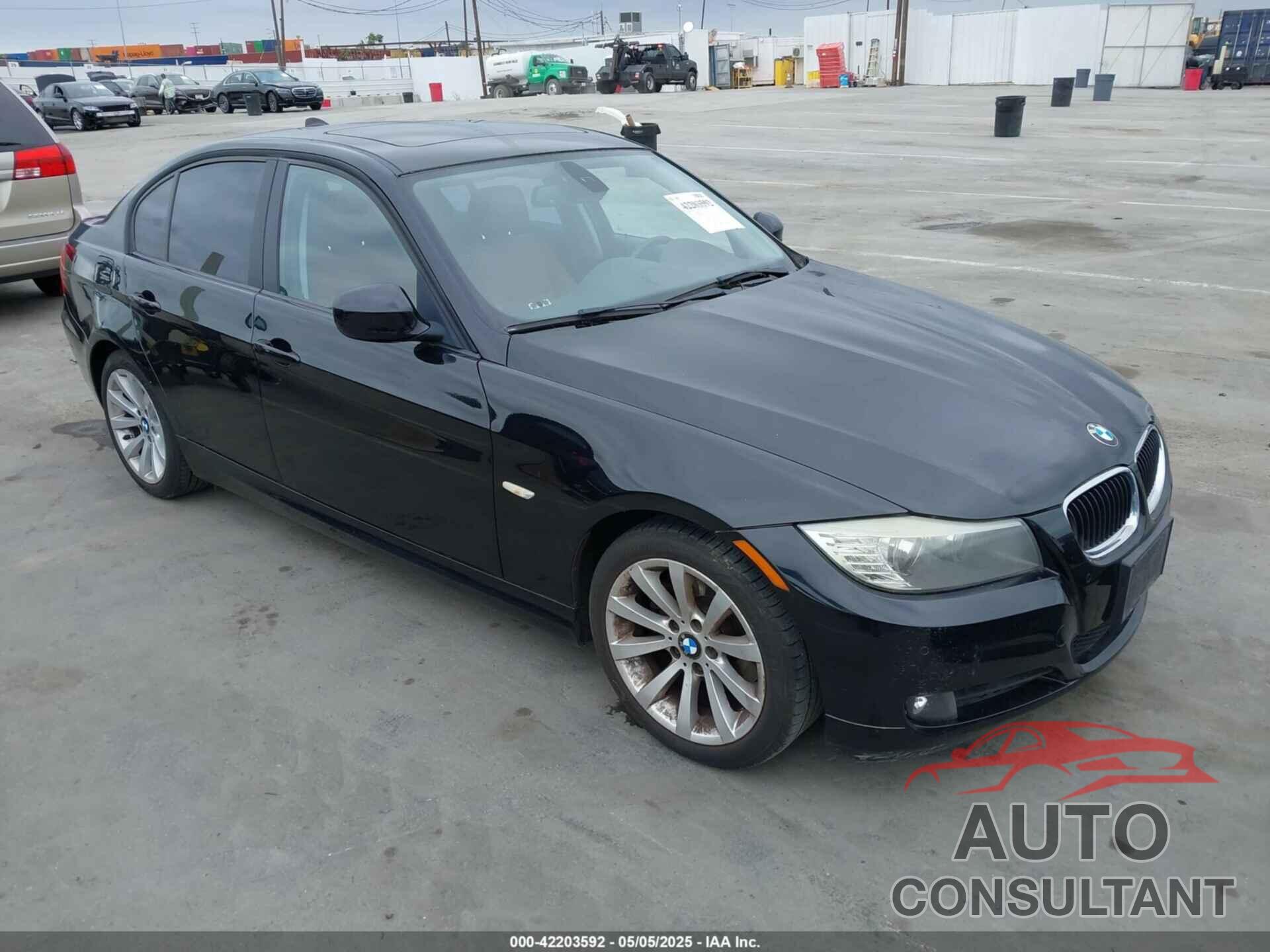 BMW 328I 2011 - WBAPH7C50BE683442