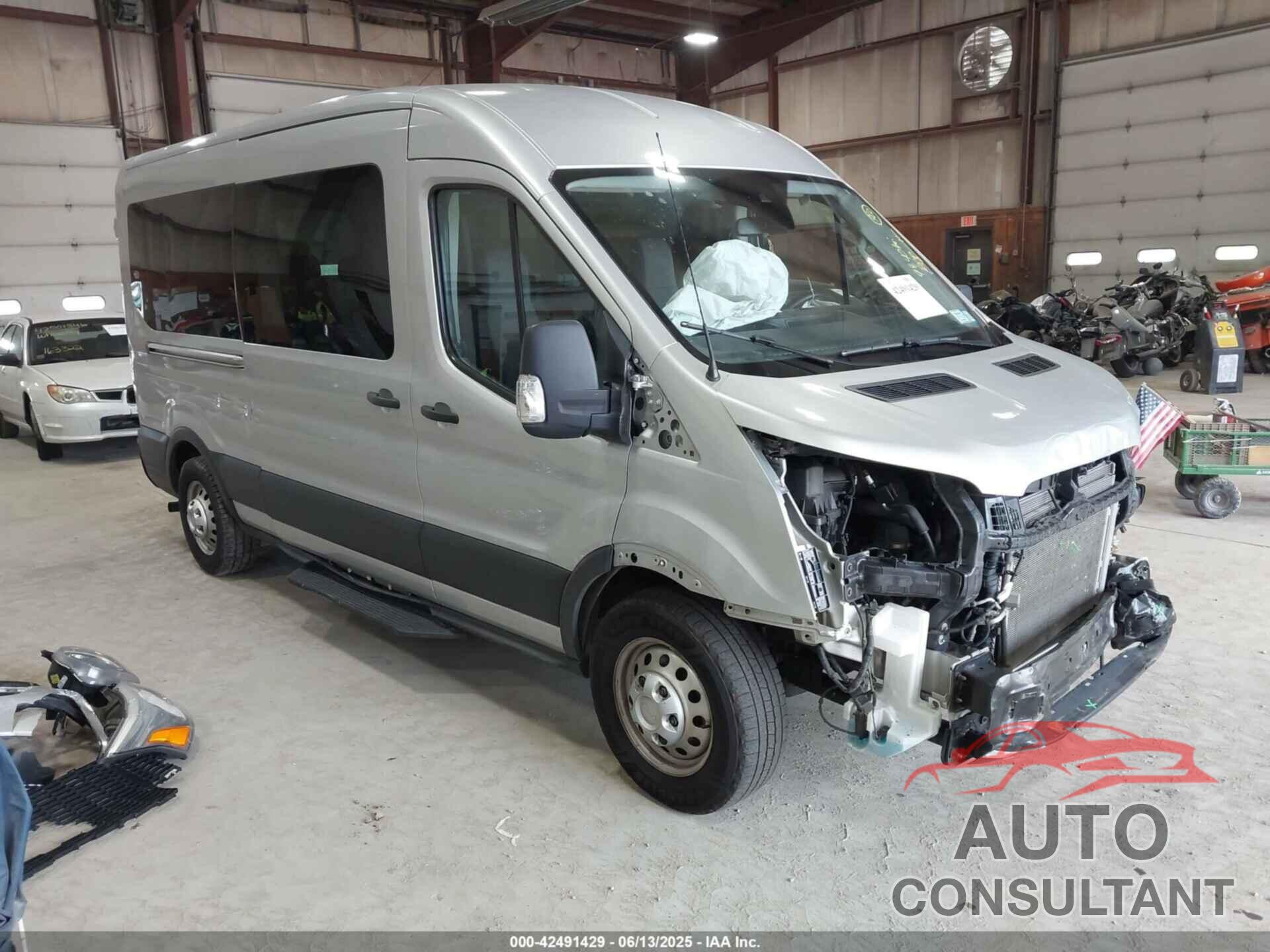 FORD TRANSIT-350 PASSENGER VAN 2021 - 1FBAX9CG9MKA15625