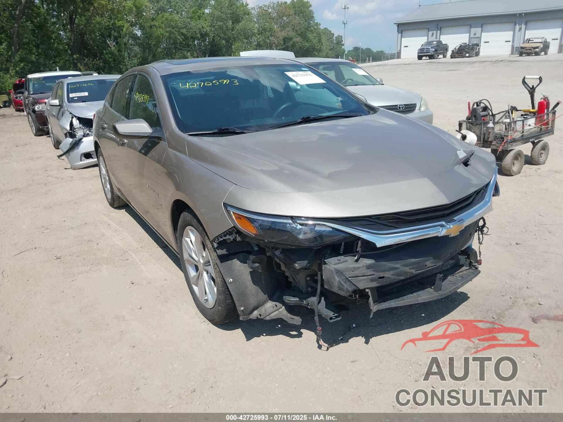 CHEVROLET MALIBU 2022 - 1G1ZD5ST3NF129217