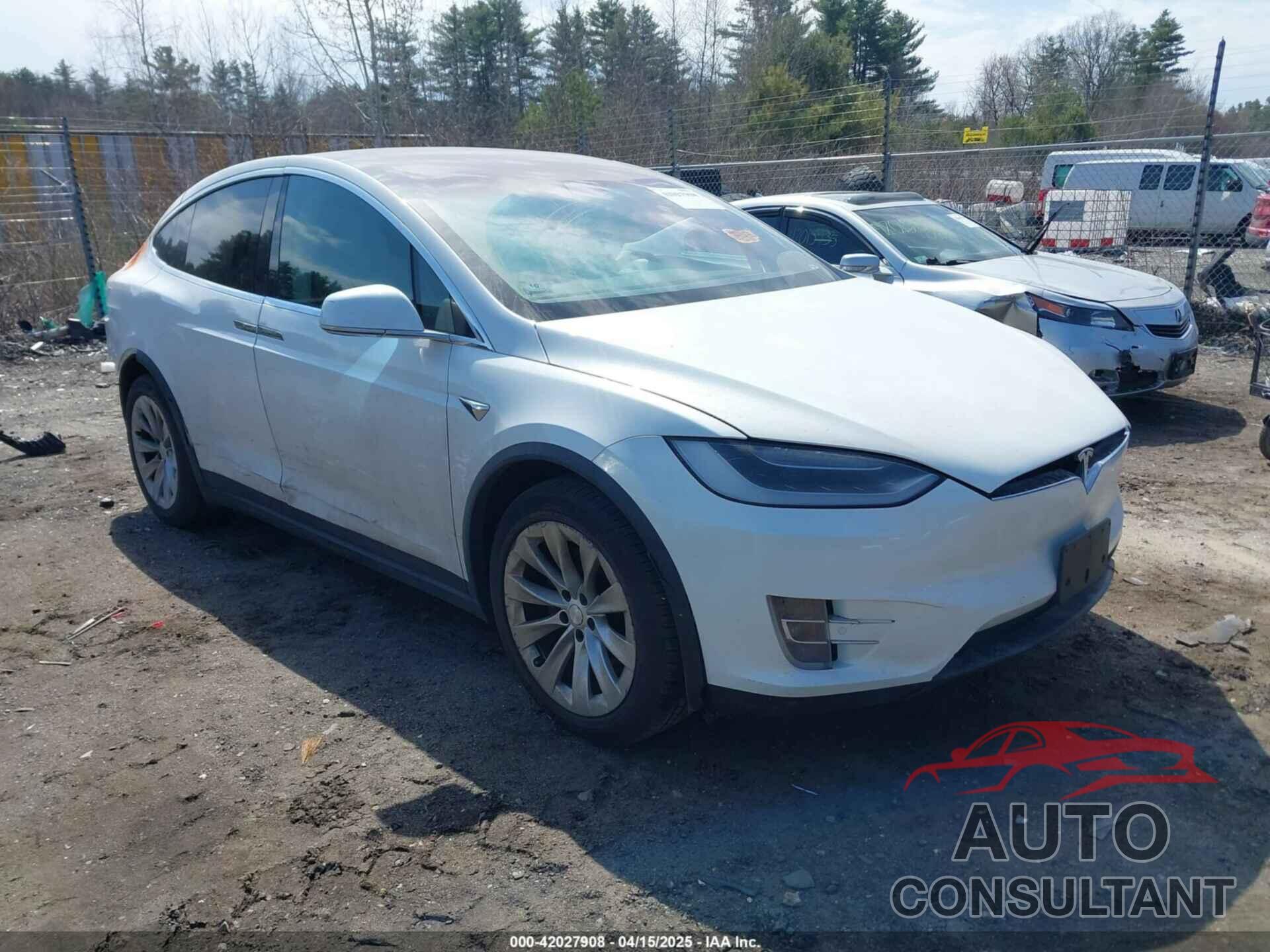 TESLA MODEL X 2018 - 5YJXCBE26JF087126