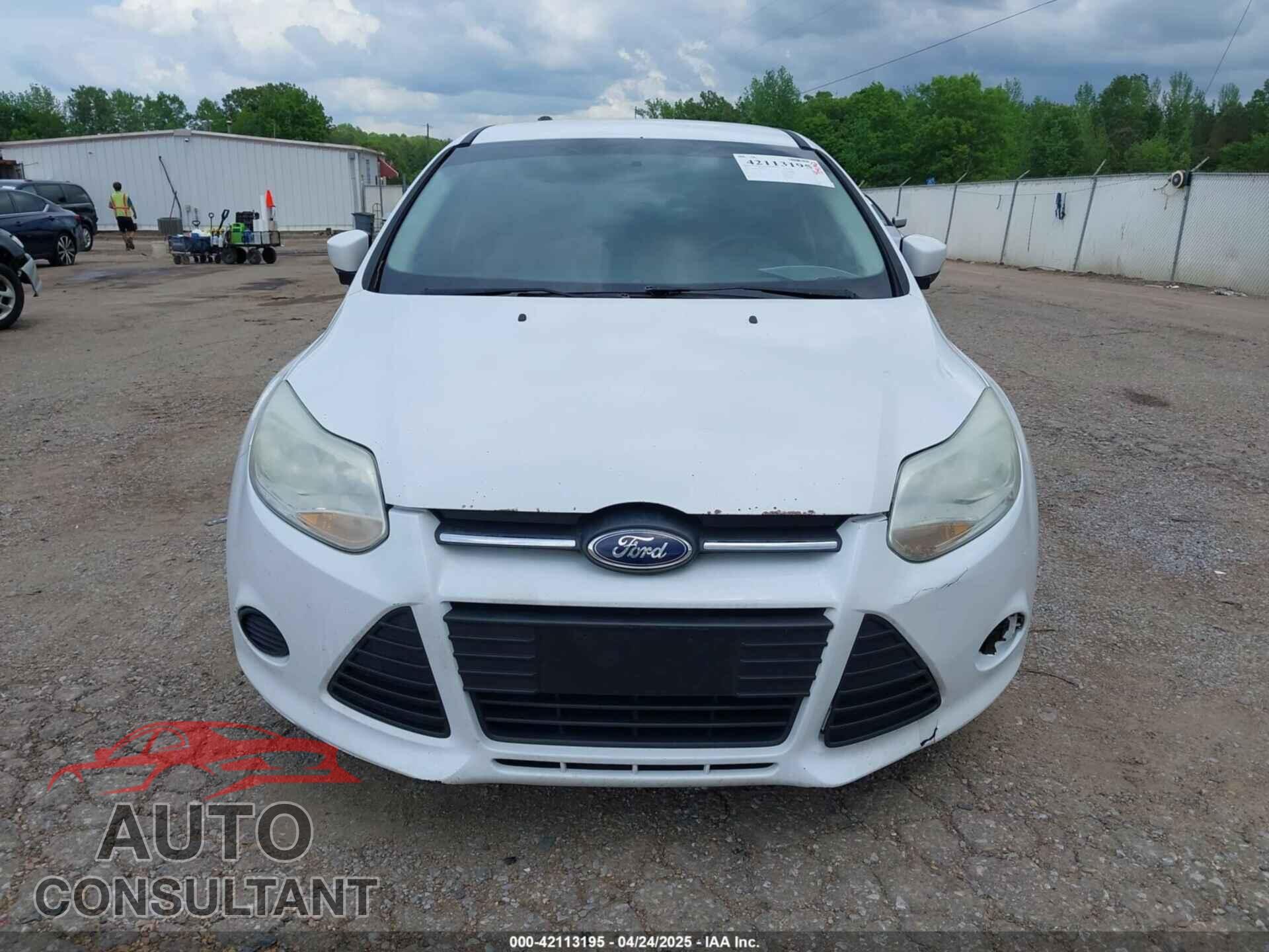 FORD FOCUS 2013 - 1FADP3F22DL158227