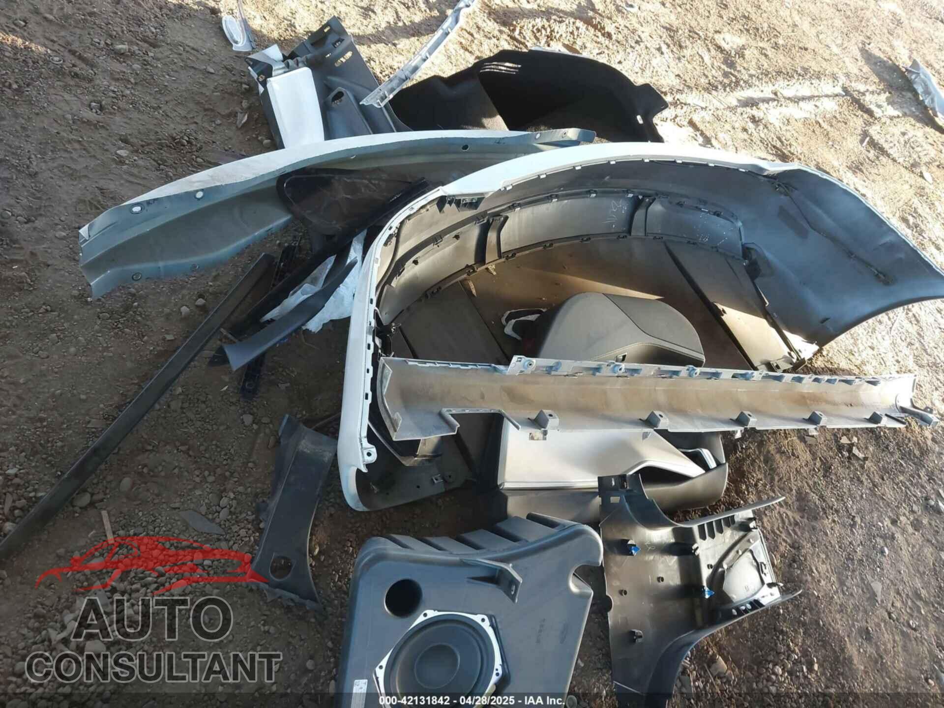 TESLA MODEL S 2018 - 5YJSA1E29JF250488