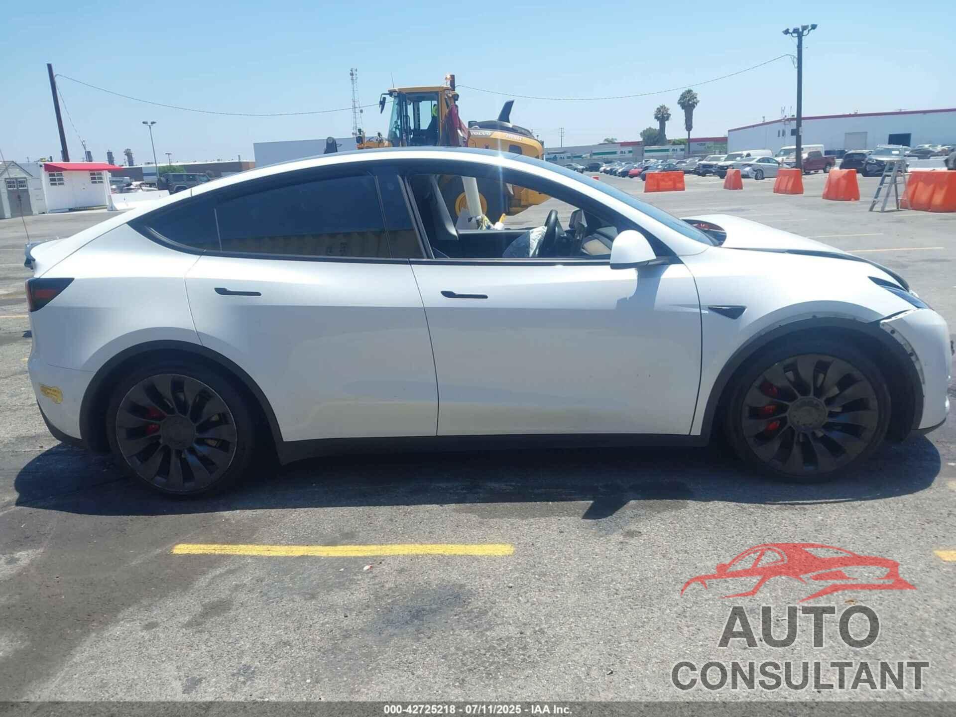 TESLA MODEL Y 2022 - 7SAYGDEFXNF486556