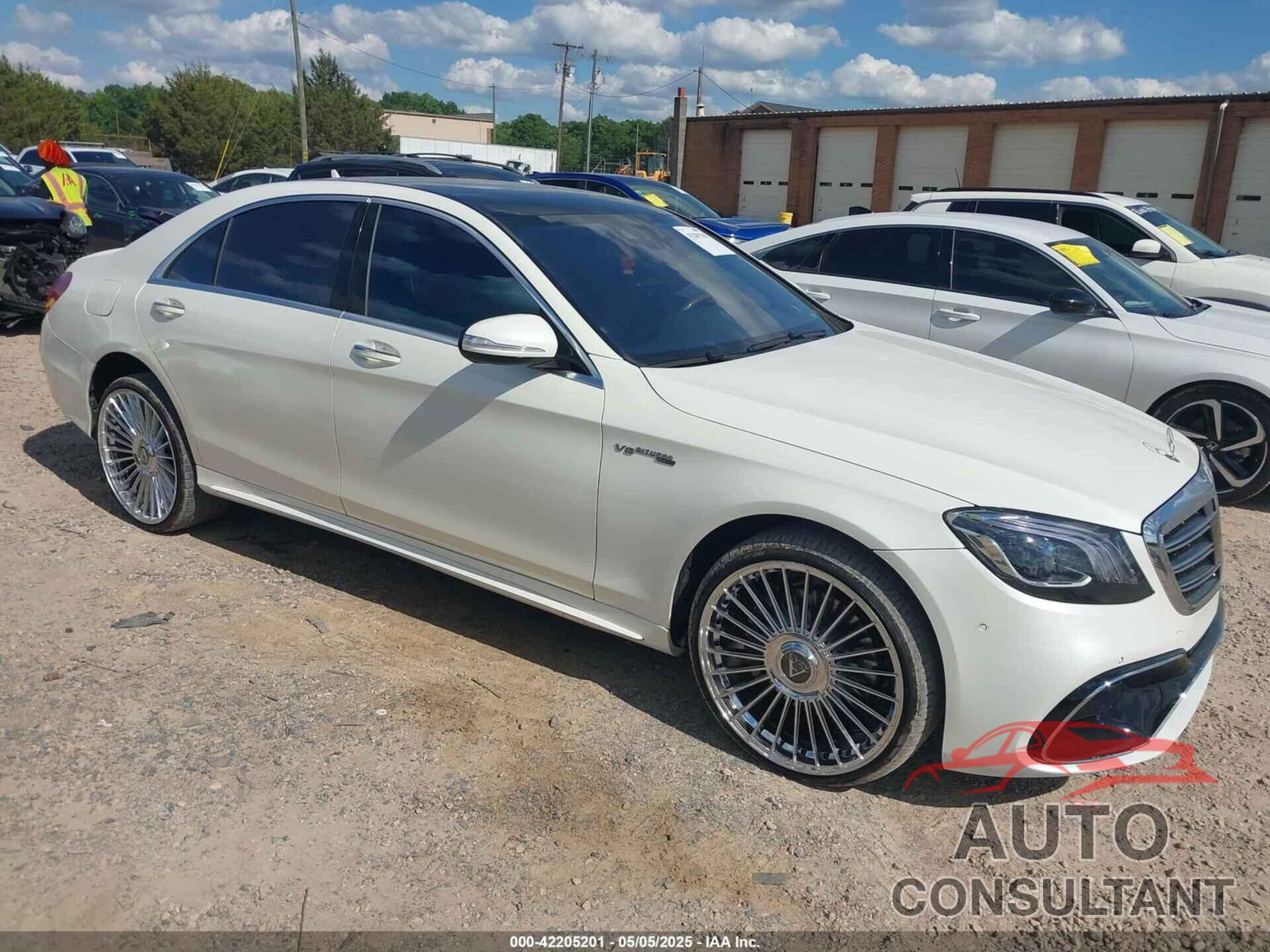 MERCEDES-BENZ S 550 2014 - WDDUG8CB7EA020603