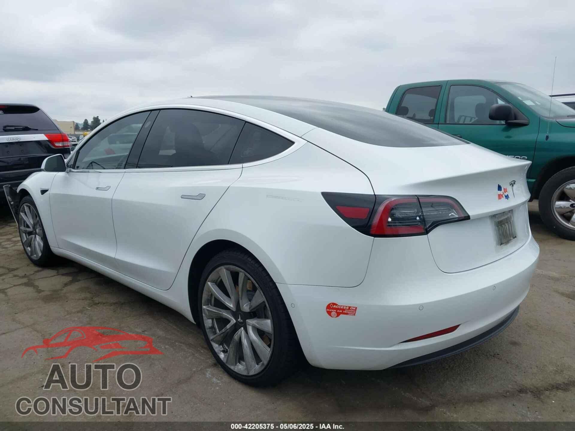 TESLA MODEL 3 2018 - 5YJ3E1EA0JF062488
