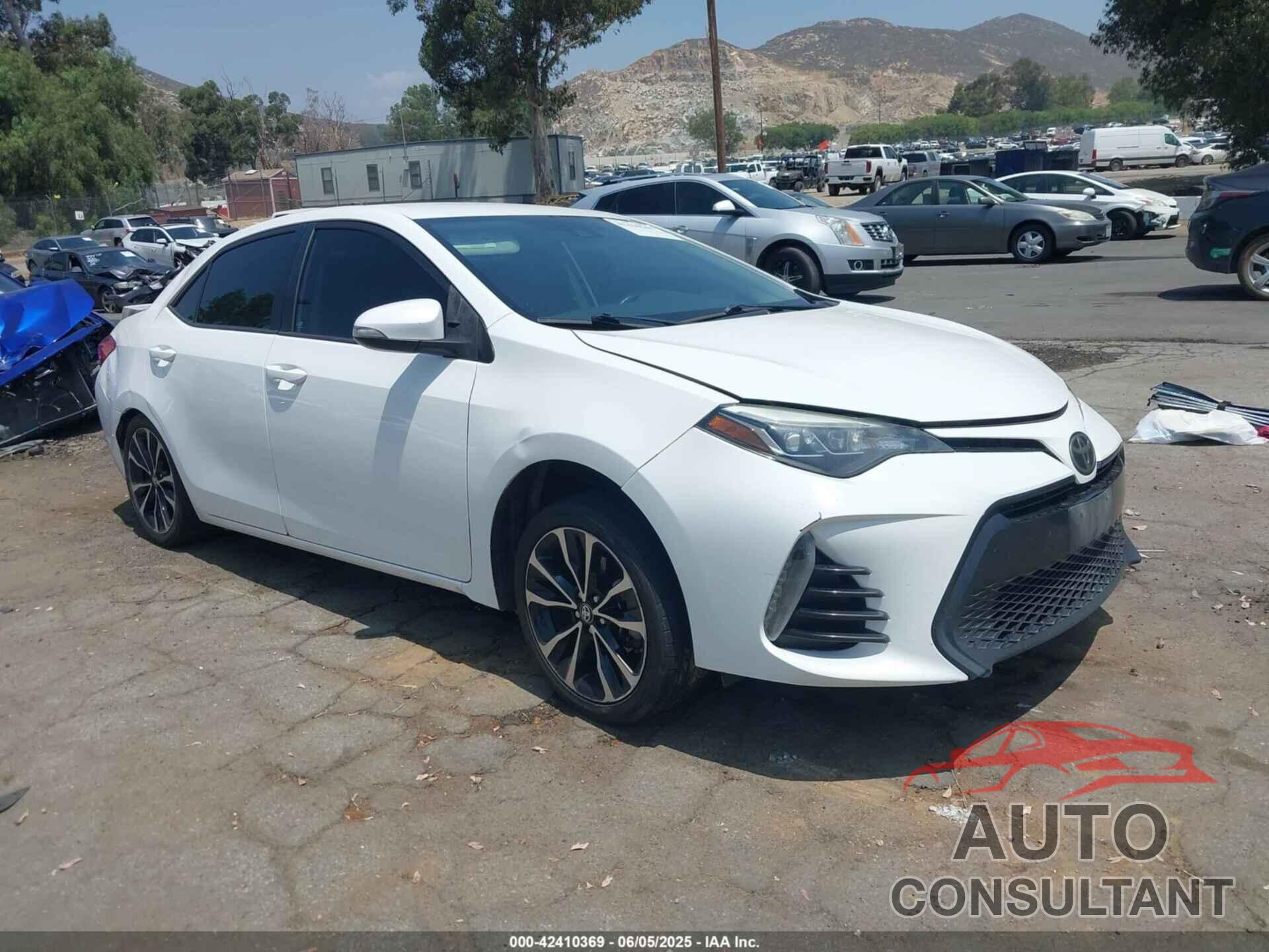 TOYOTA COROLLA 2017 - 5YFBURHE3HP610414