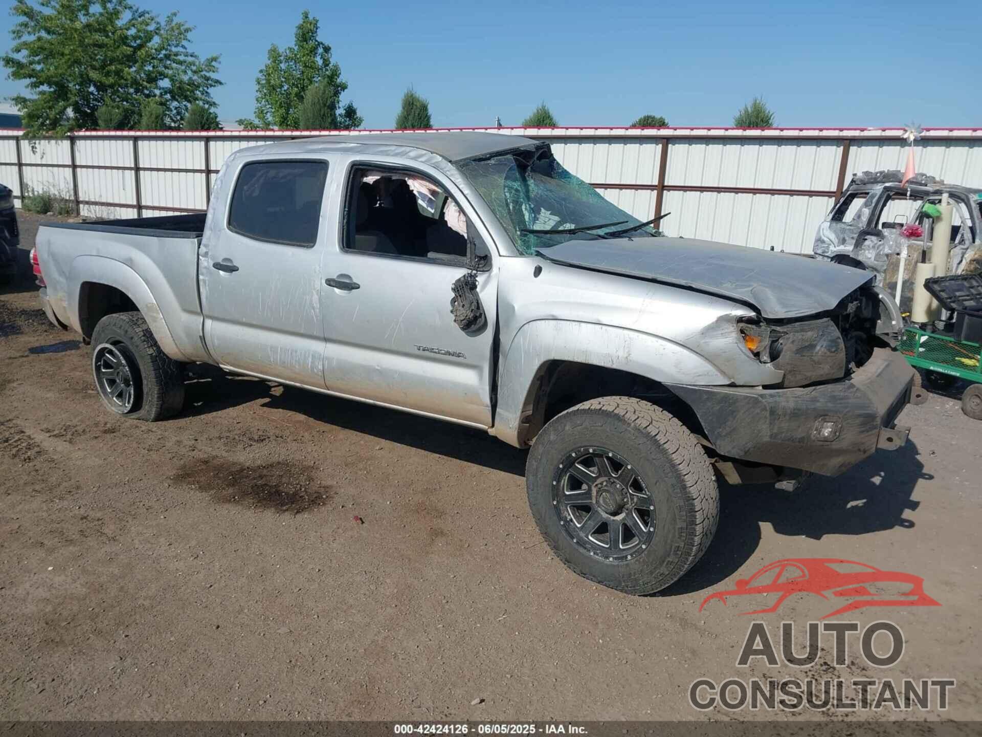 TOYOTA TACOMA 2011 - 3TMMU4FN1BM032763