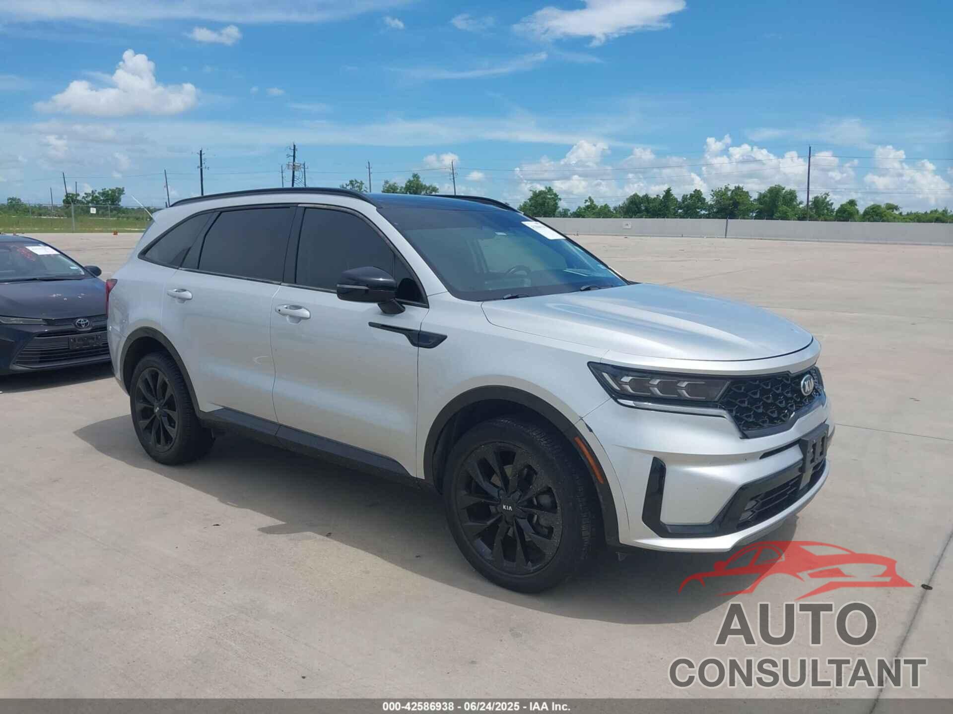KIA SORENTO 2021 - 5XYRKDLF5MG028420